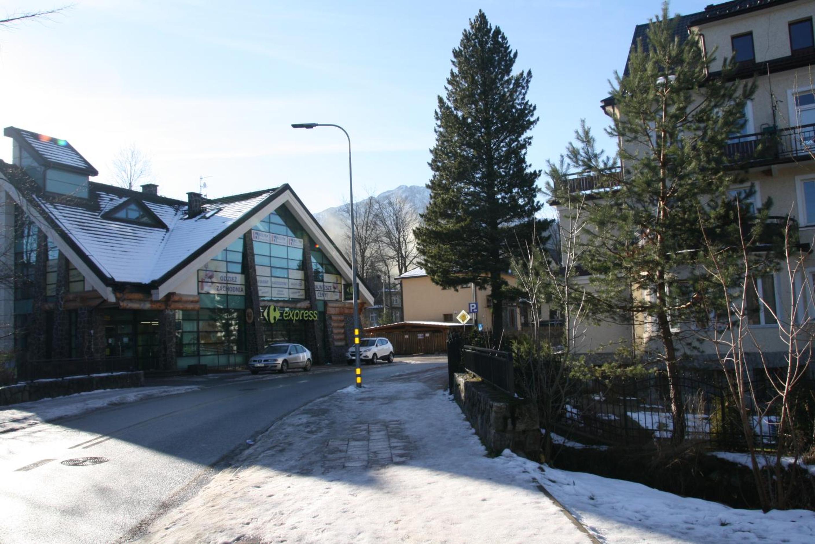Photo 28