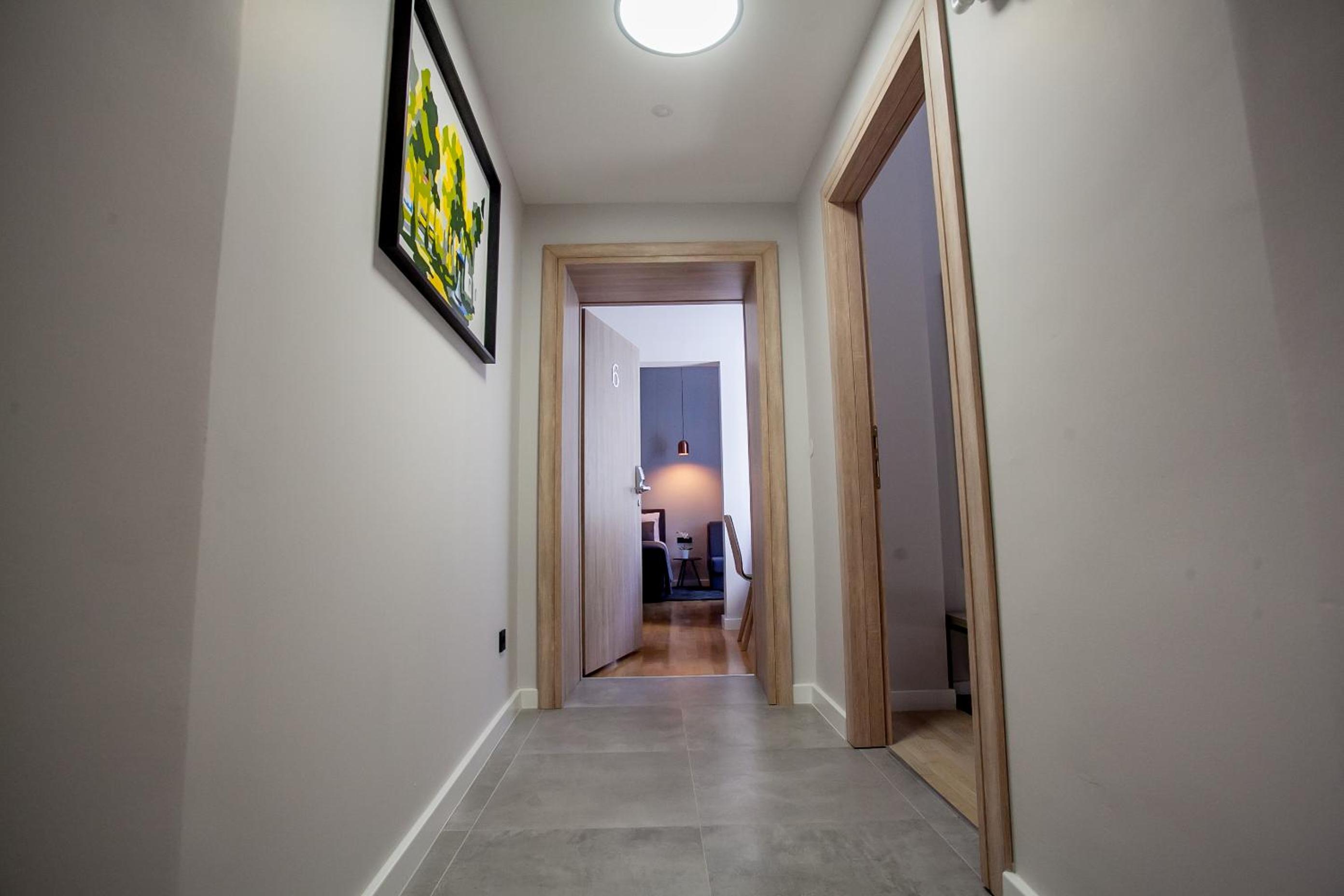Zagreb City Vibe Apartments & Rooms