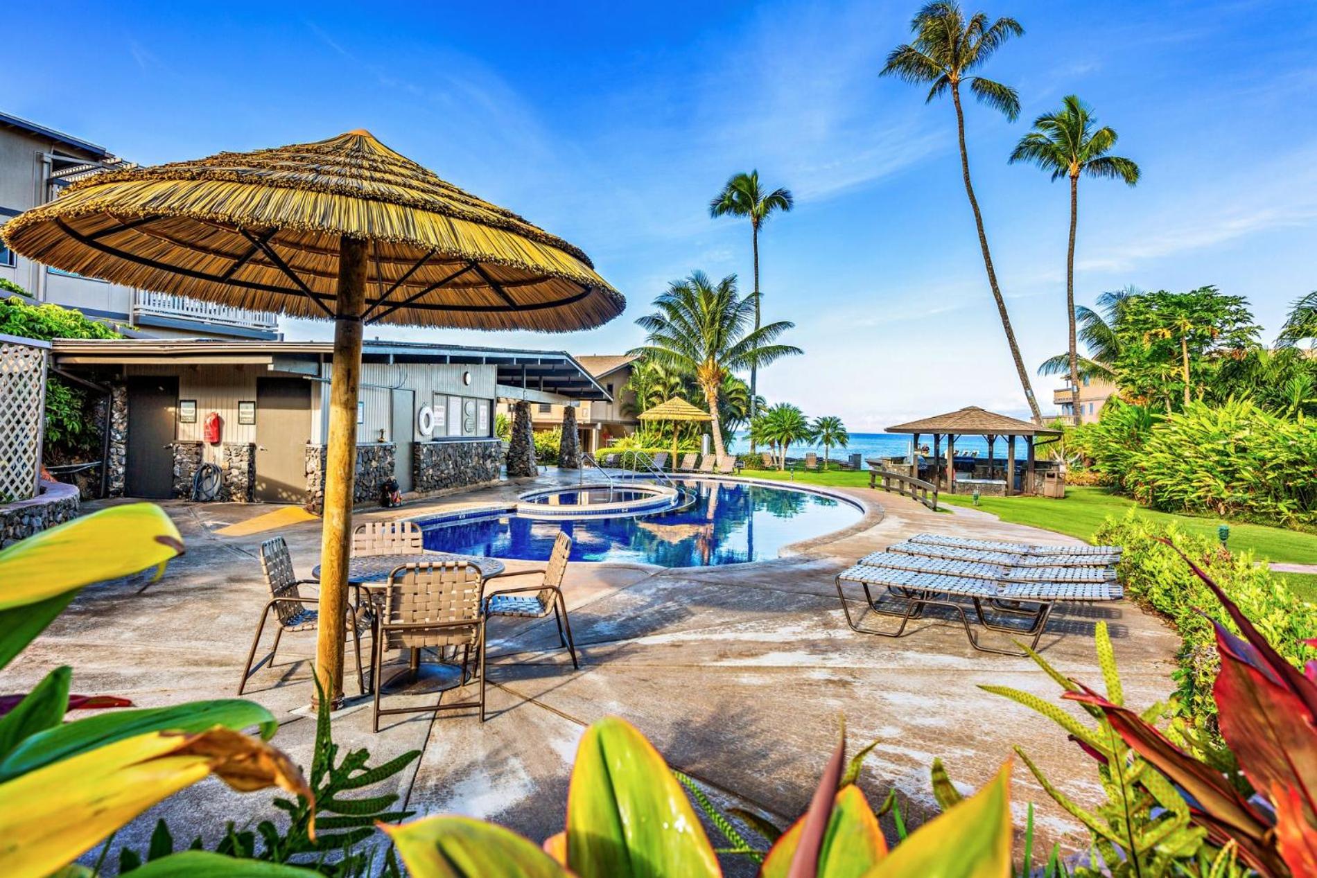 Ocean Views & ac! ks d8 - Sullivan Properties