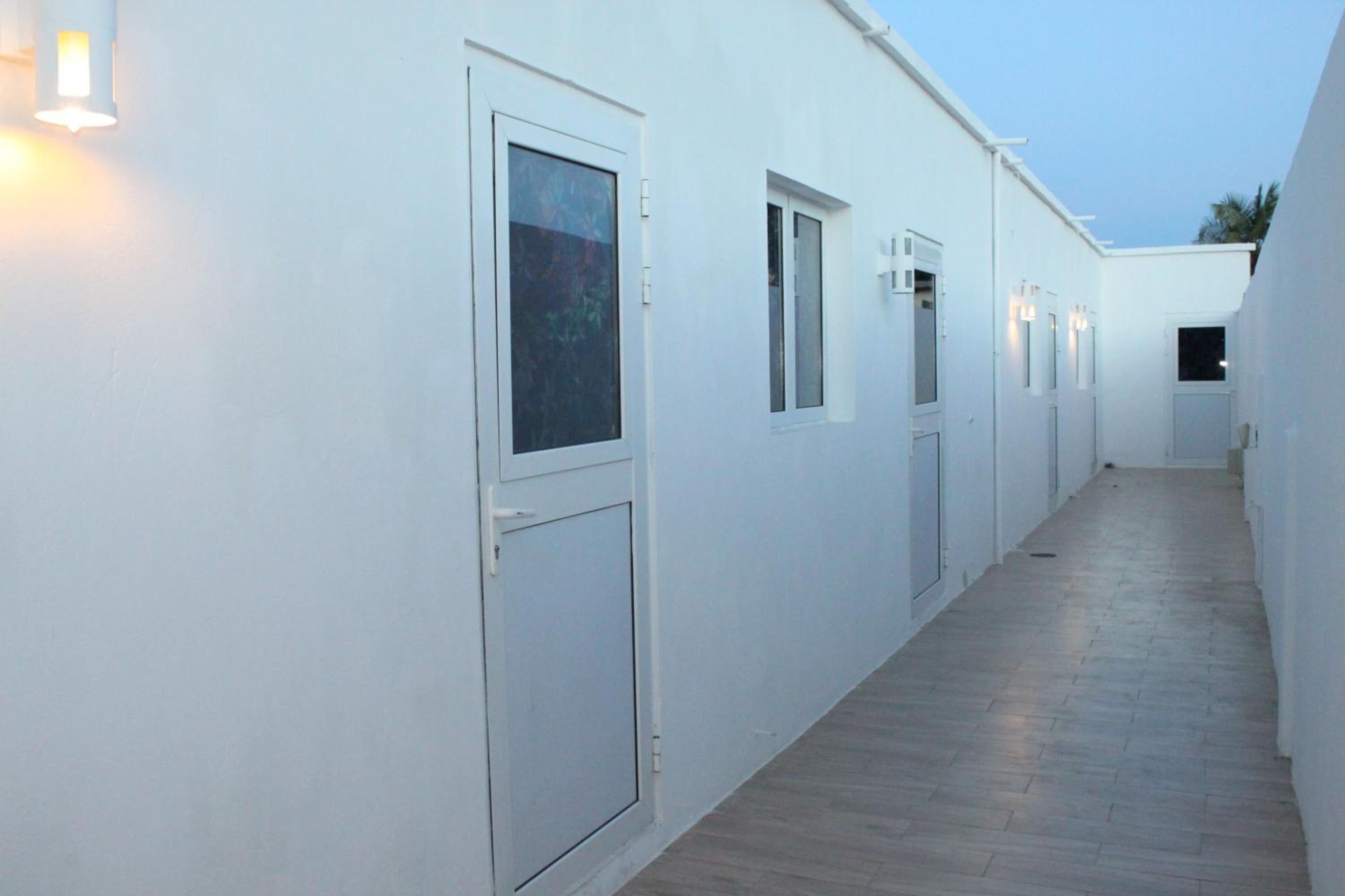 Hotel Genesis Apartments - Image 1