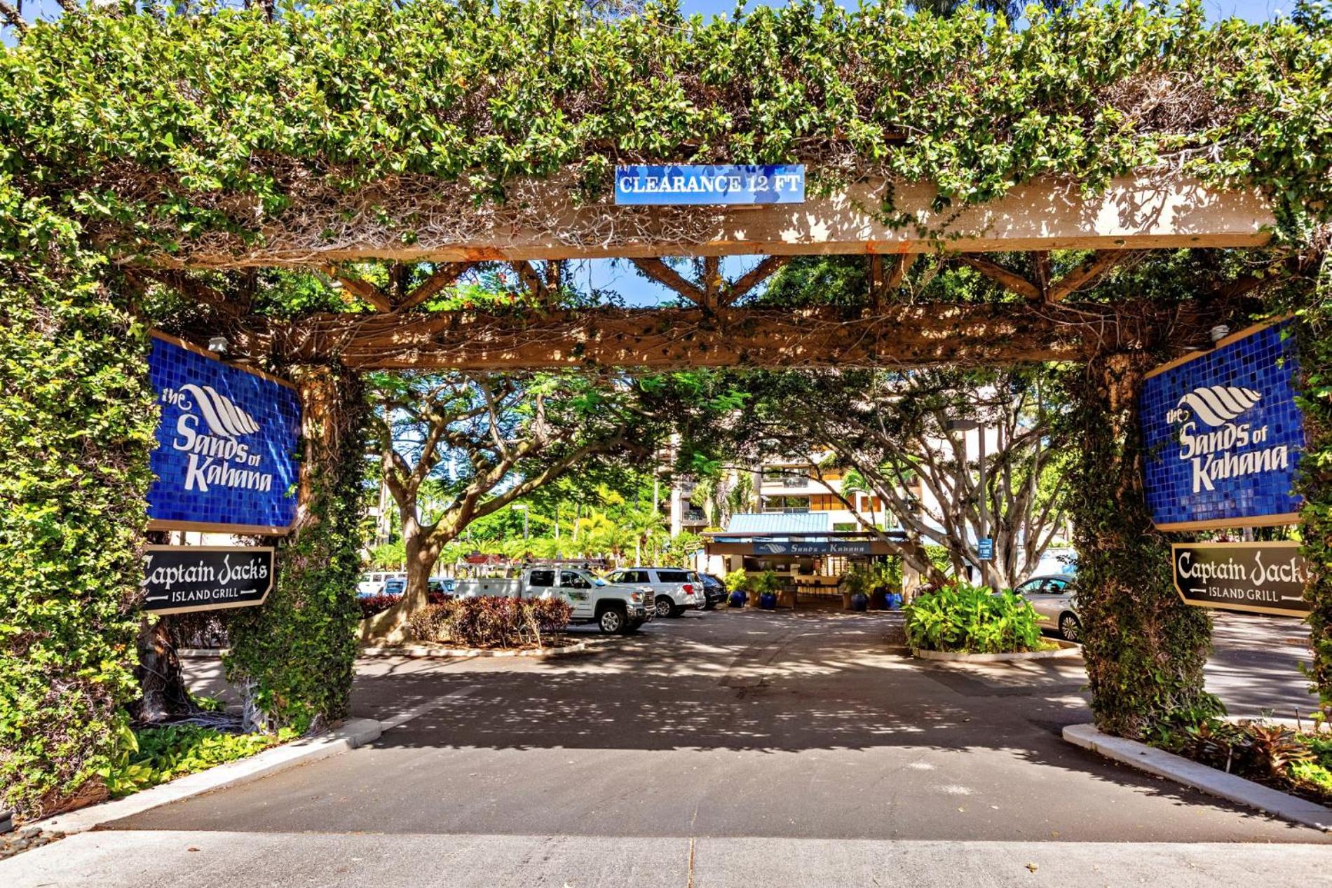 Penthouse, Ac, Happy Hour awaits! sk384 - Sullivan