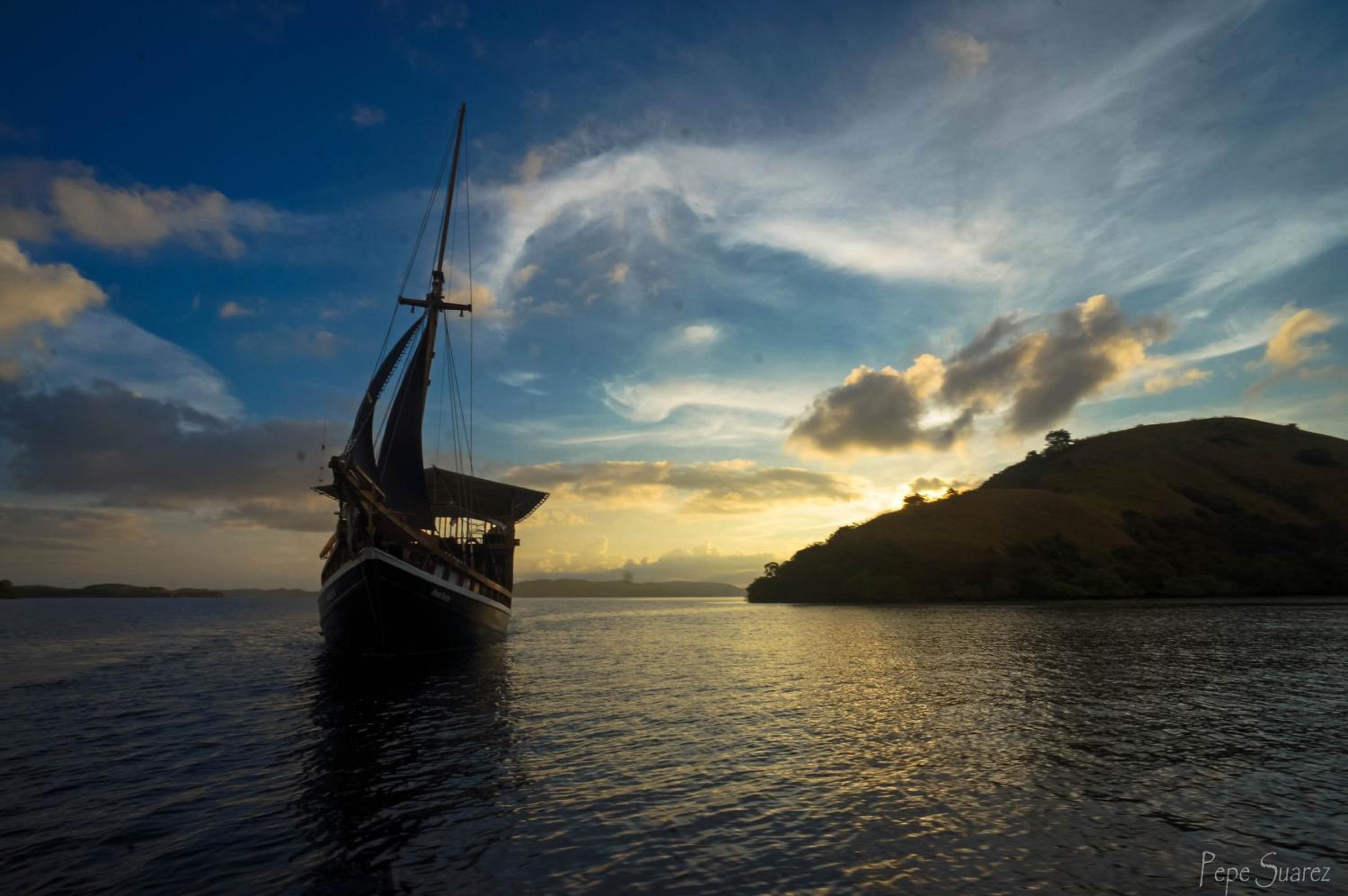 Blue Marlin Dive Komodo view 5