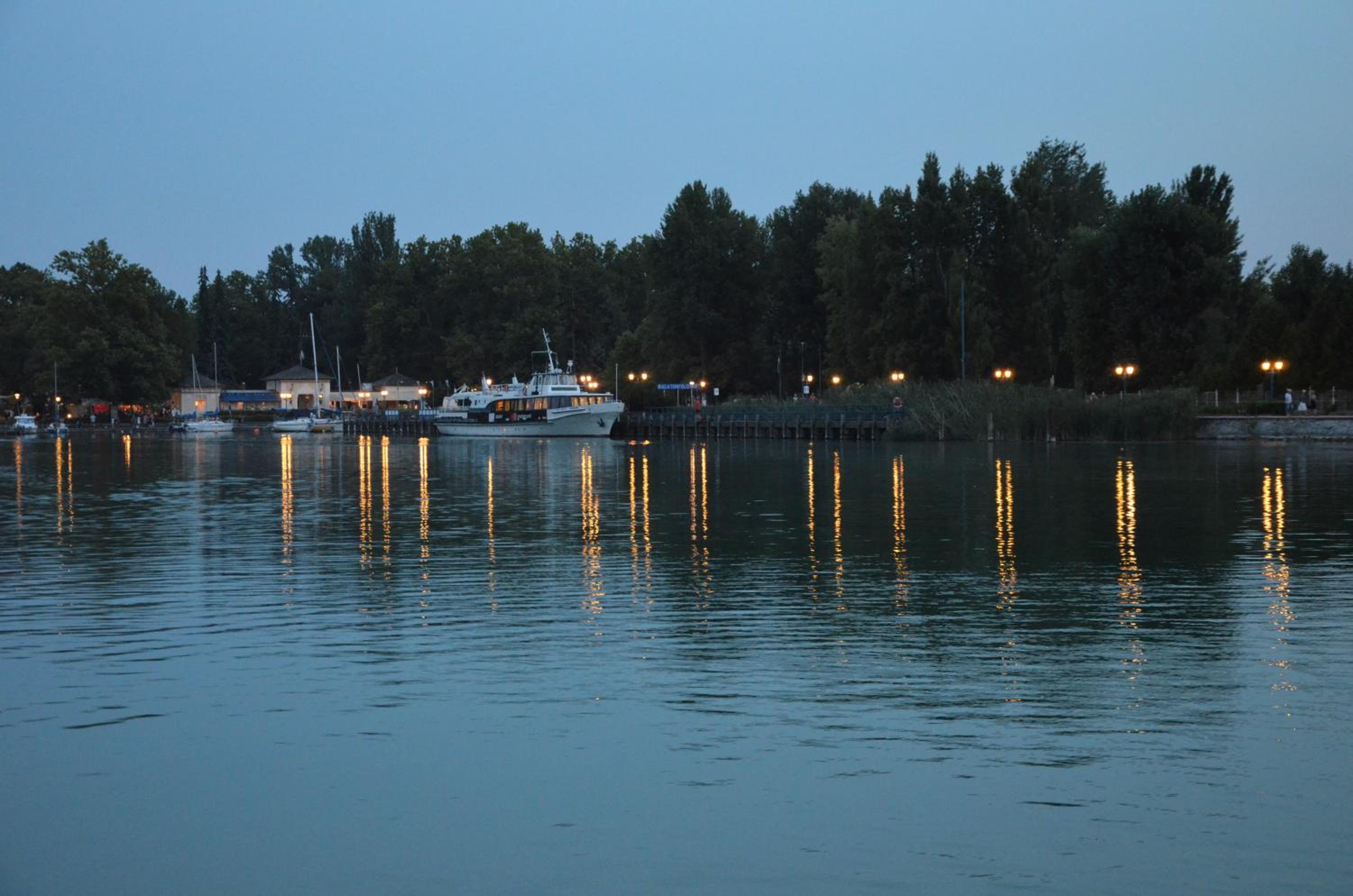 Photo 40