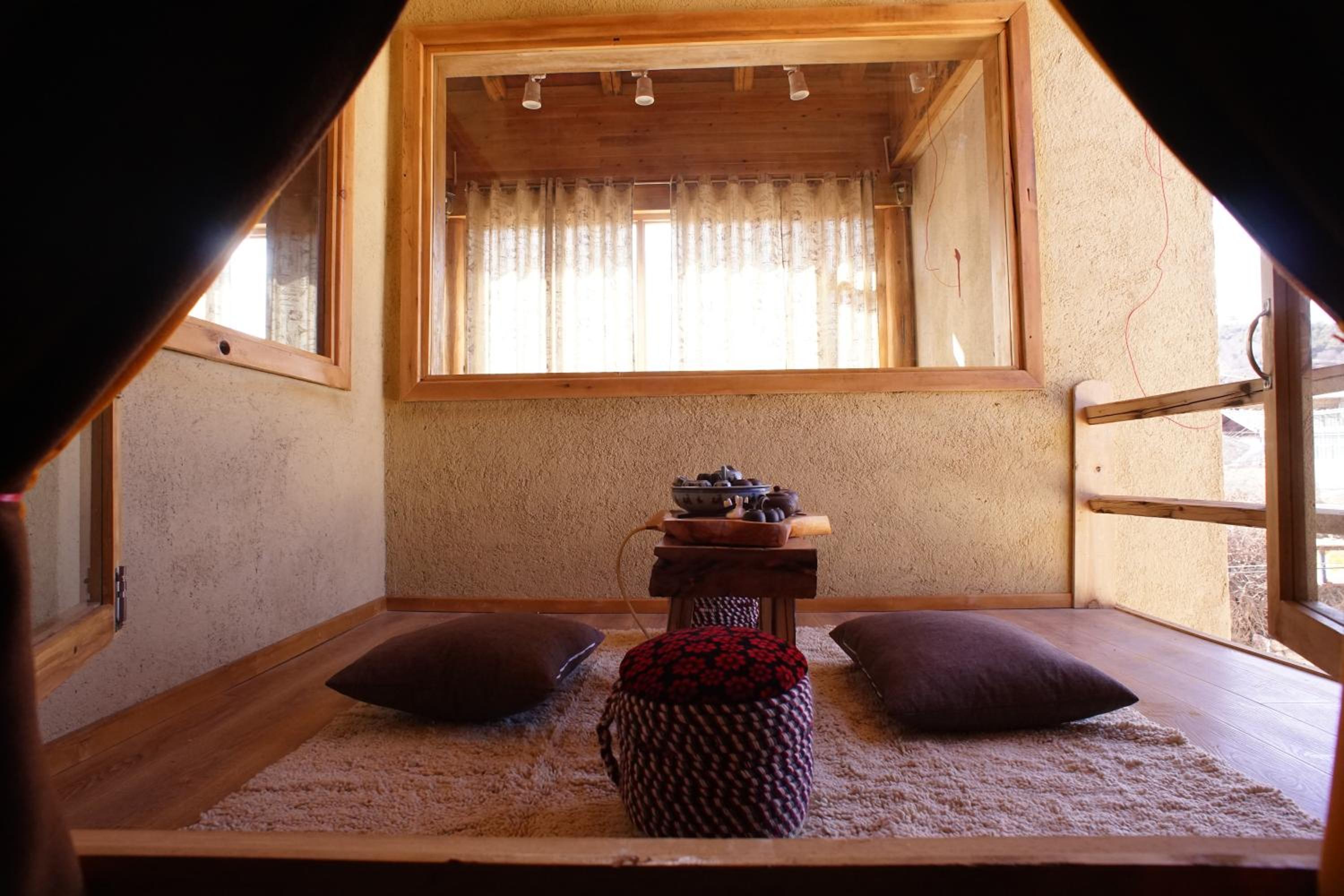 Courtyard Shangri-la 藏舍小院