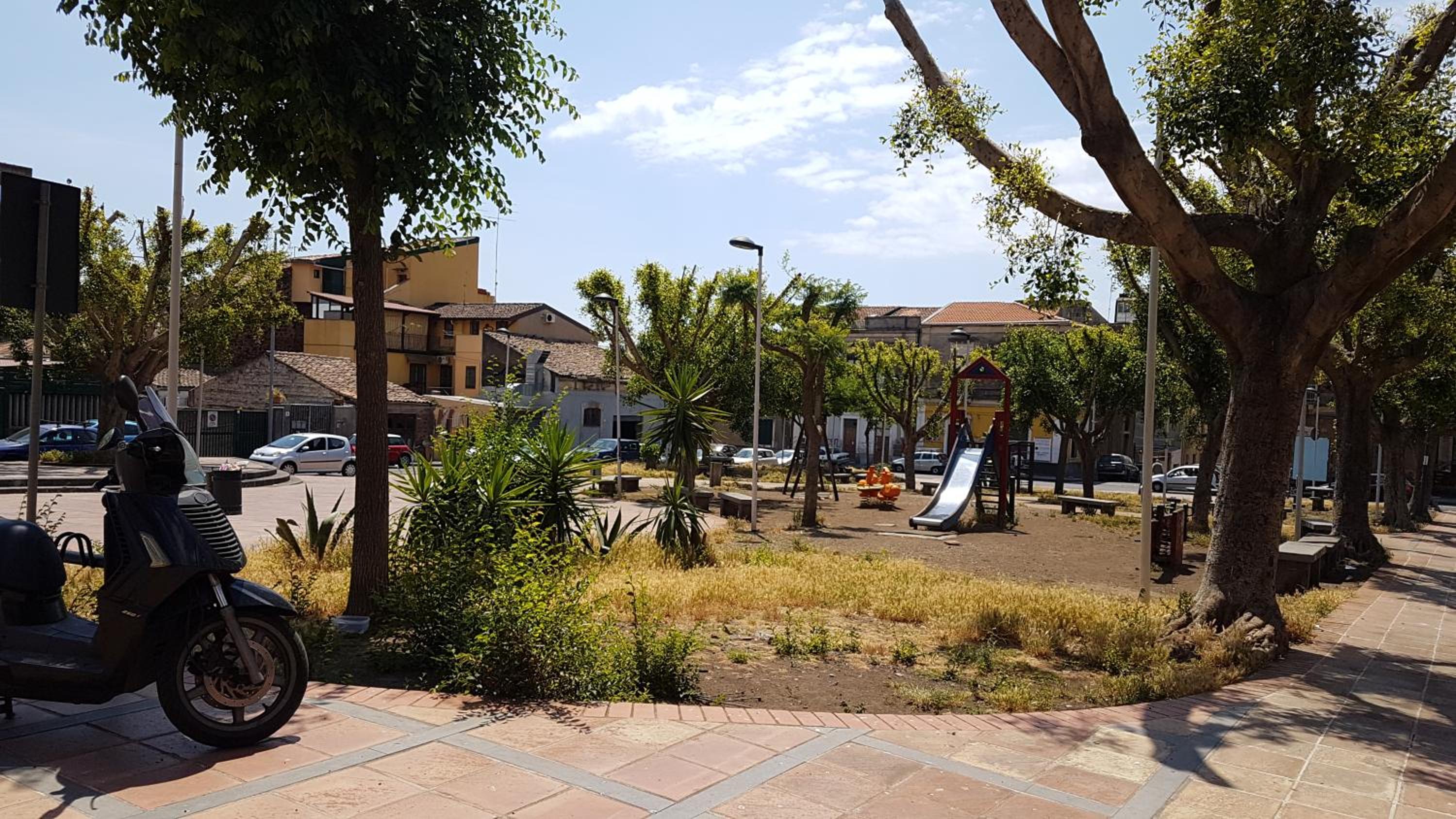 Catania Home Cibali view 2