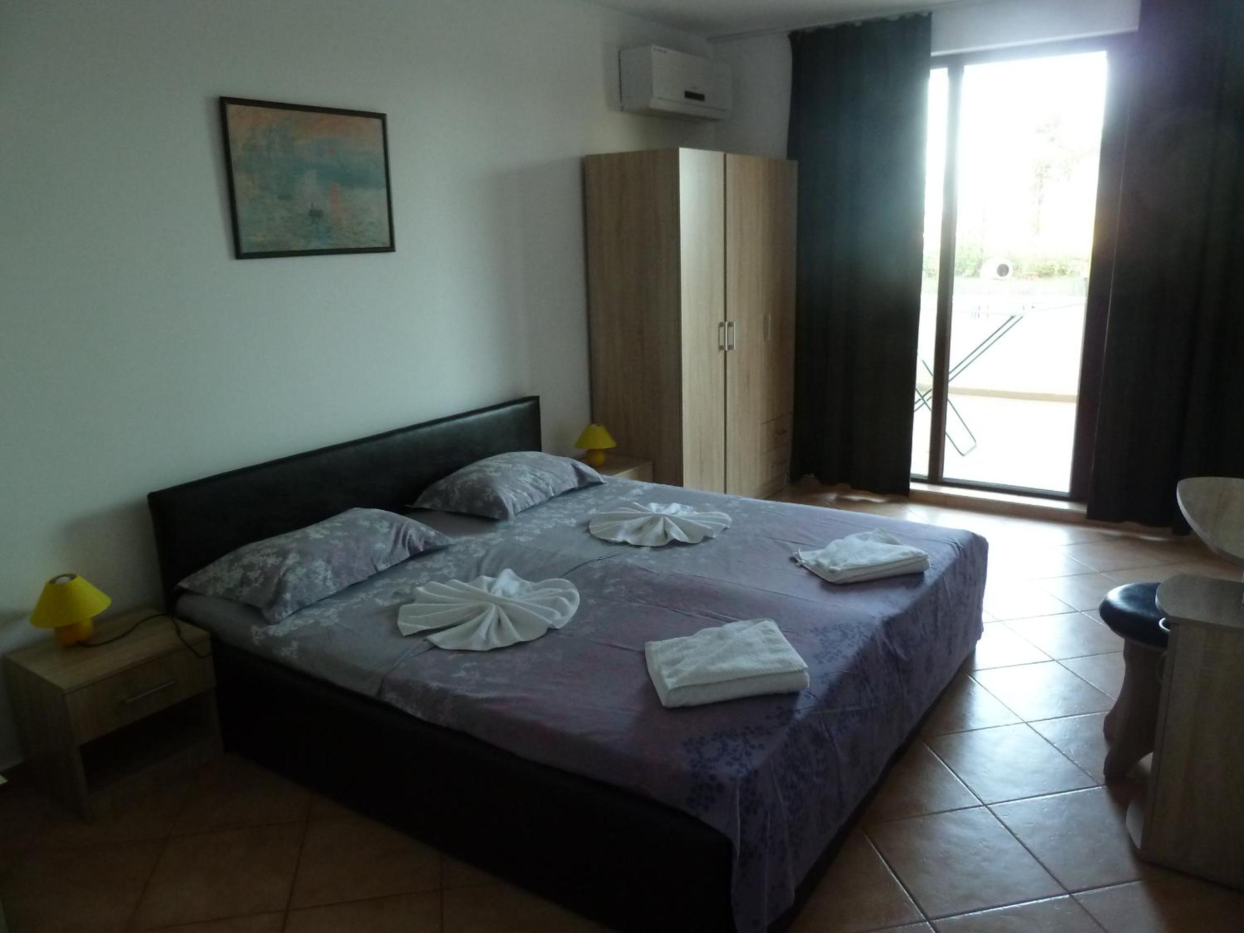 Golden Dunes Primorsko Apartments