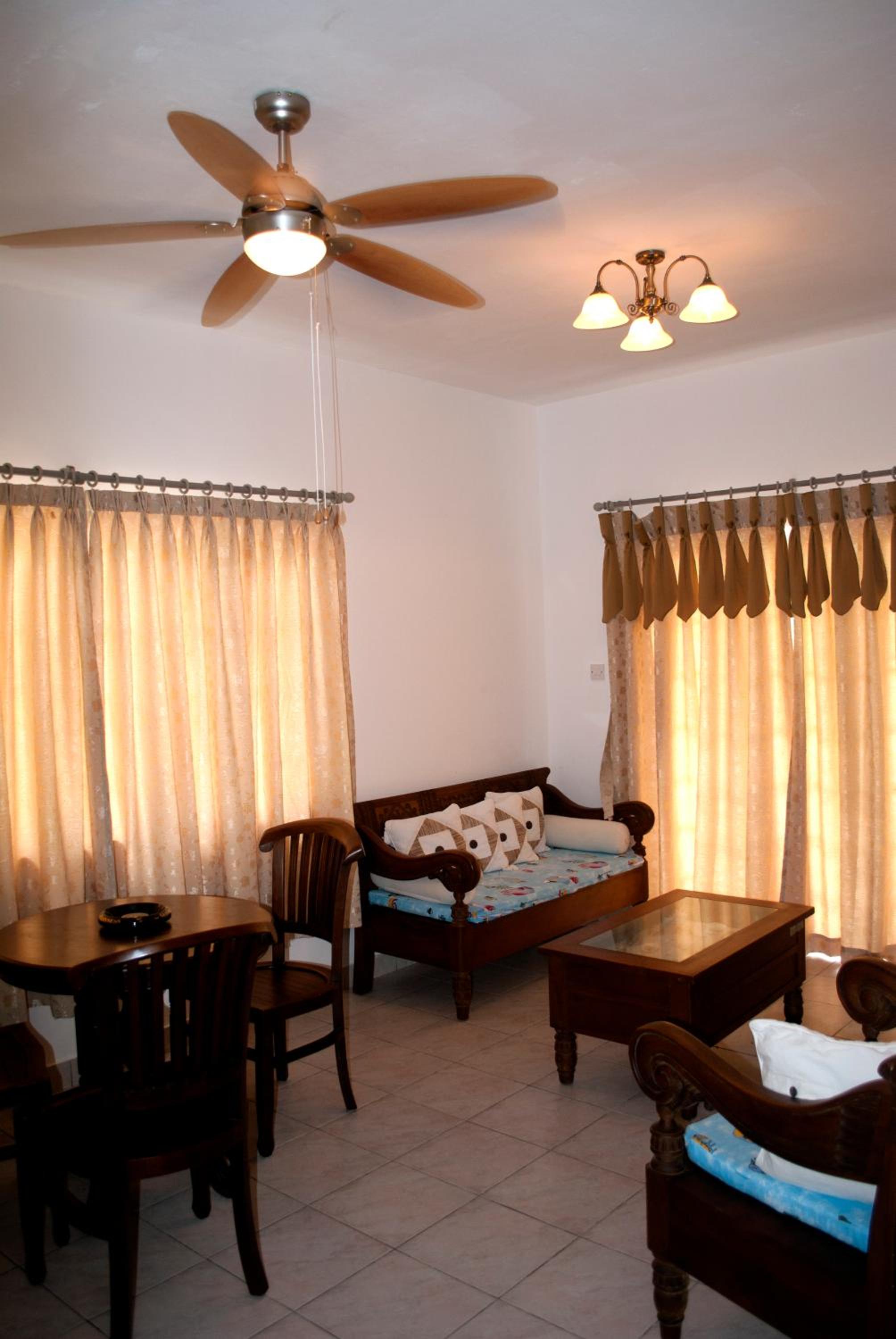 Captain's Villa