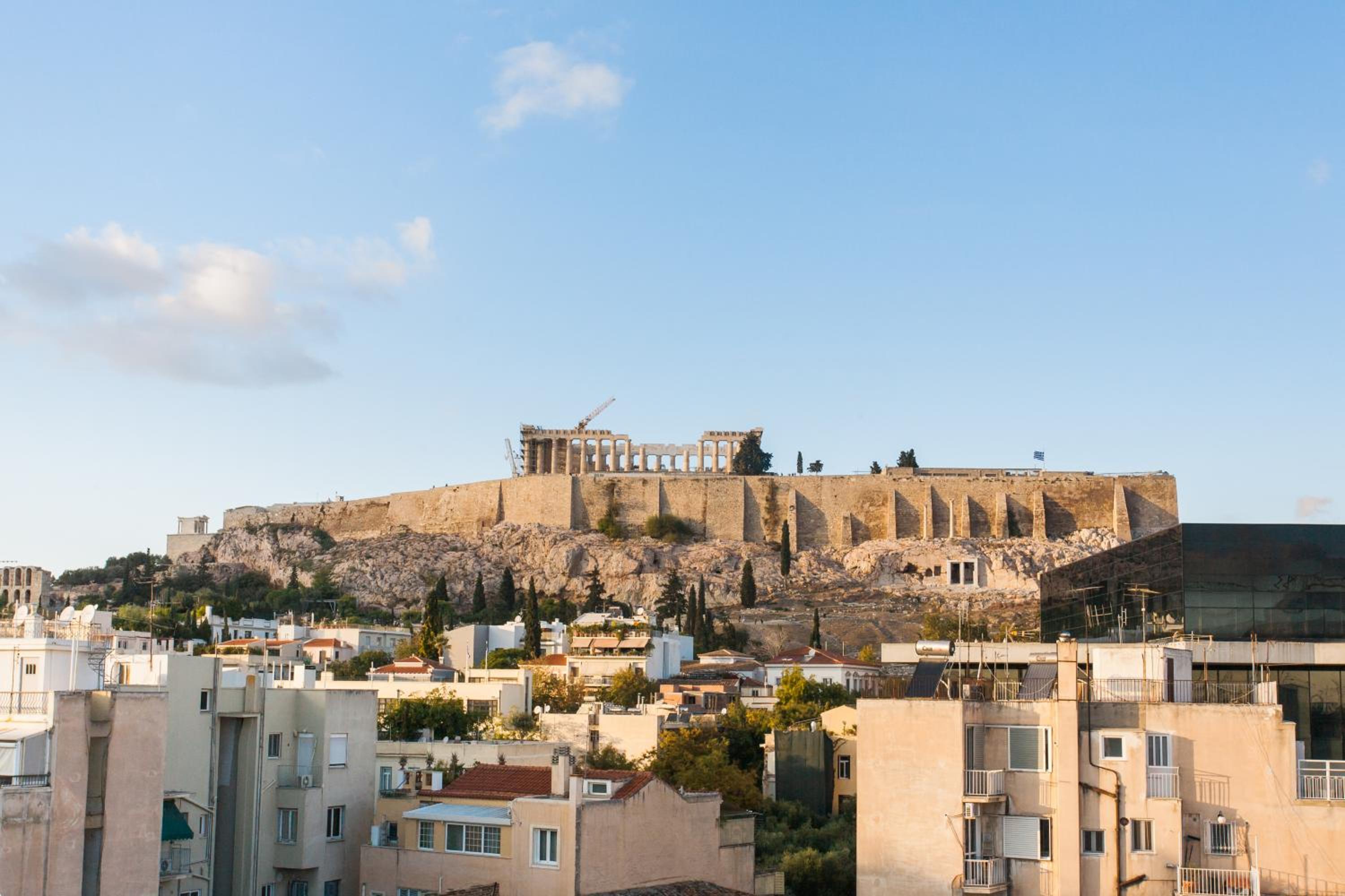 Classy and Stylish private apartment at Acropolis Museum Metro Station