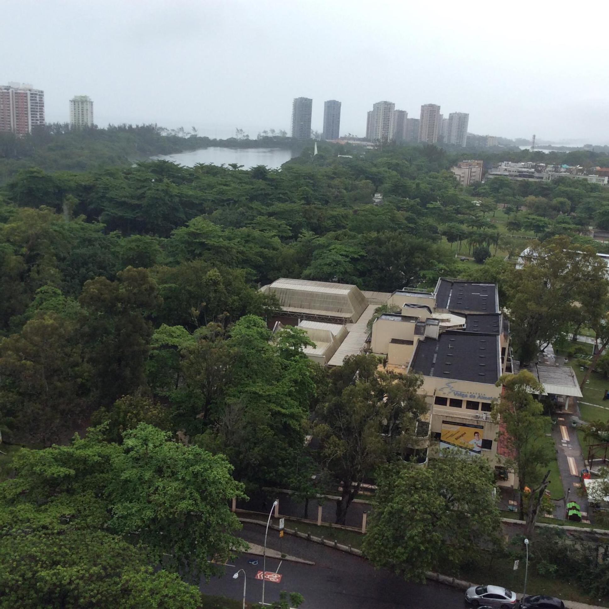Rosa dos Ventos - Premium Luxo 5 Estrelas - Vista Mar - Barra da Tijuca - 2 Quartos, Cozinha equipada, Amplo e arejado, Ar cond, Estacionamento grátis, Res