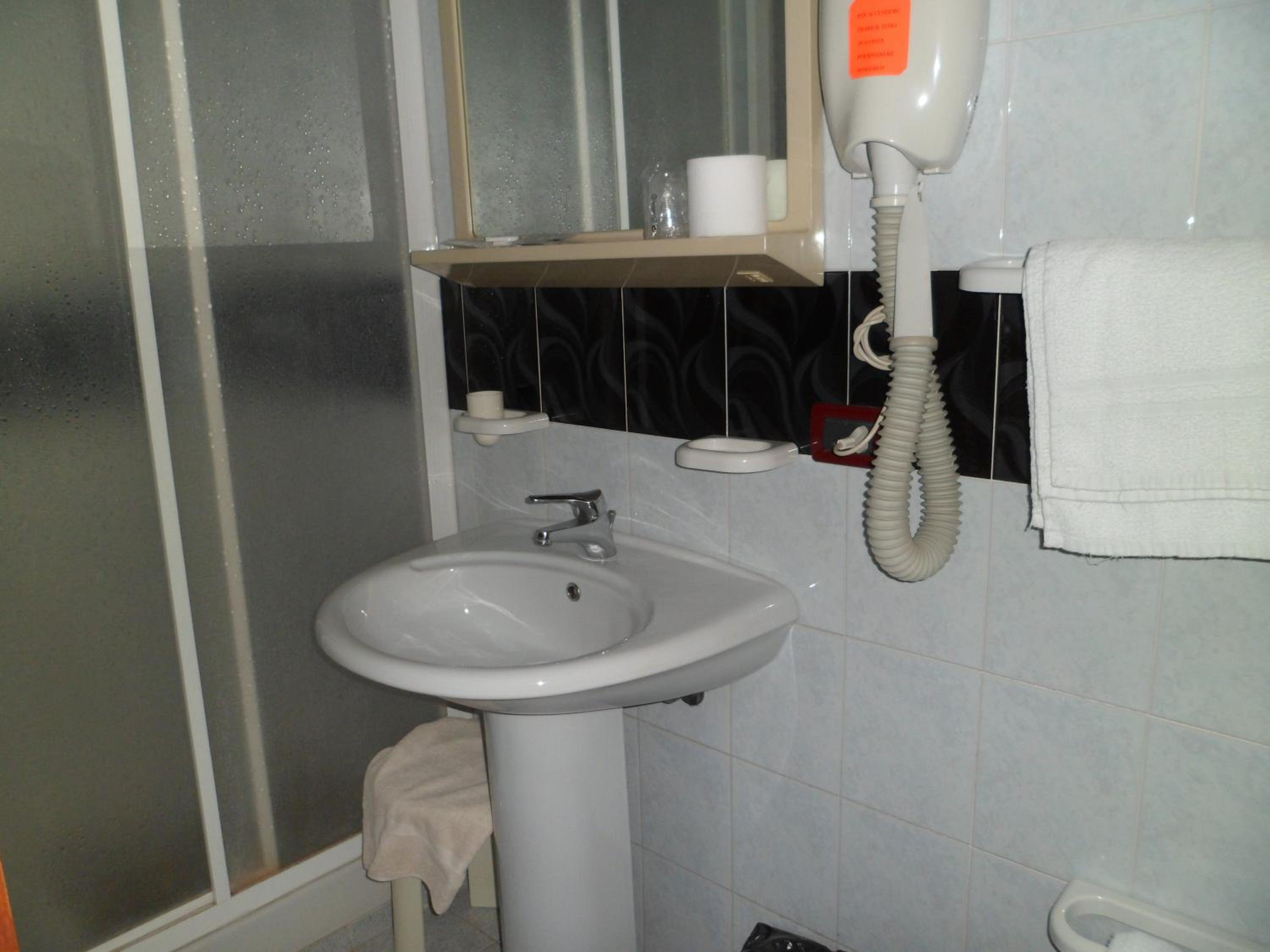 Photo 28