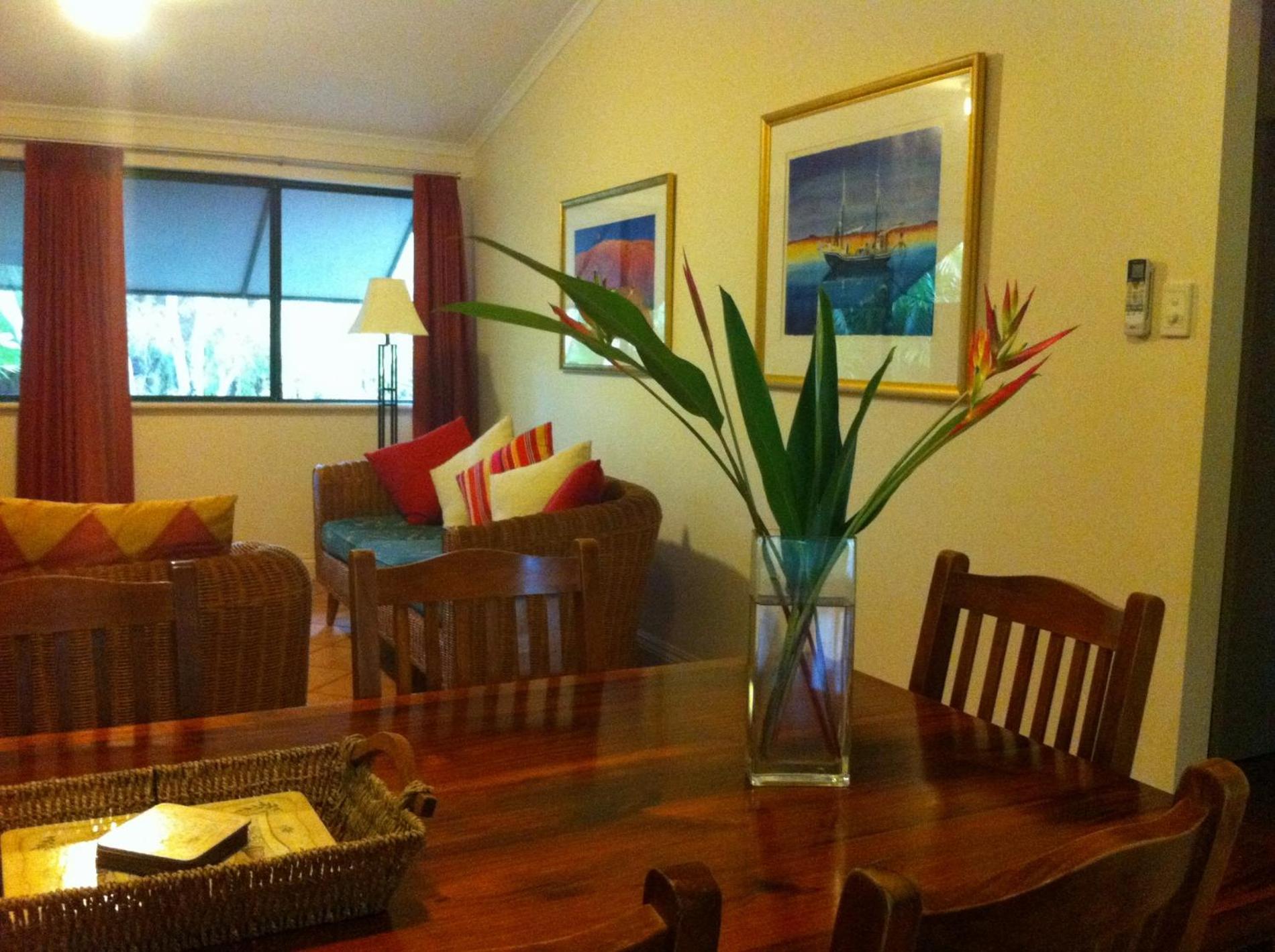 Cocos Beach Bungalows