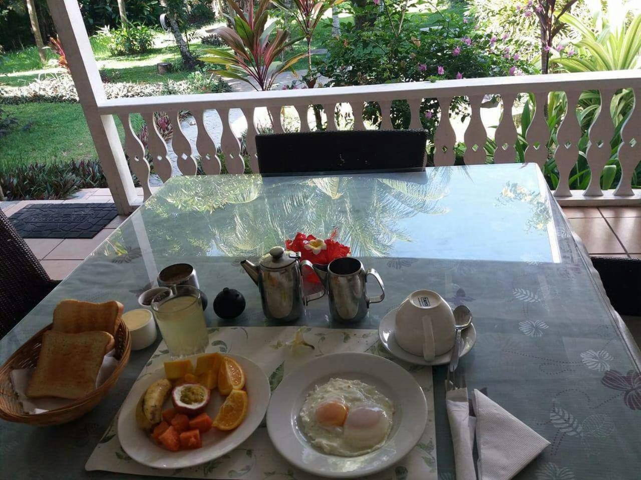 Beau Vallon Bungalows photo 5