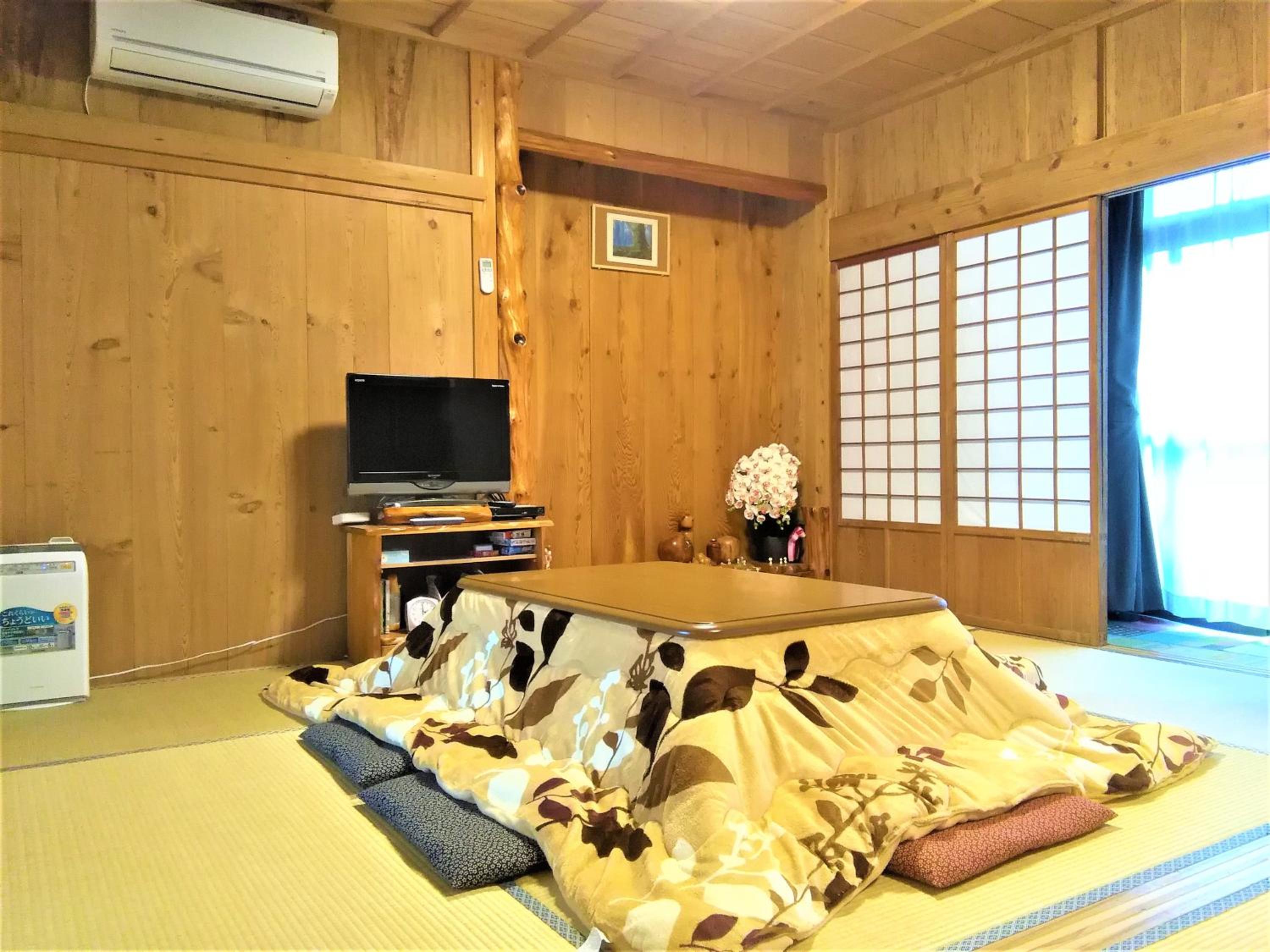 Cottage Yakusugi House