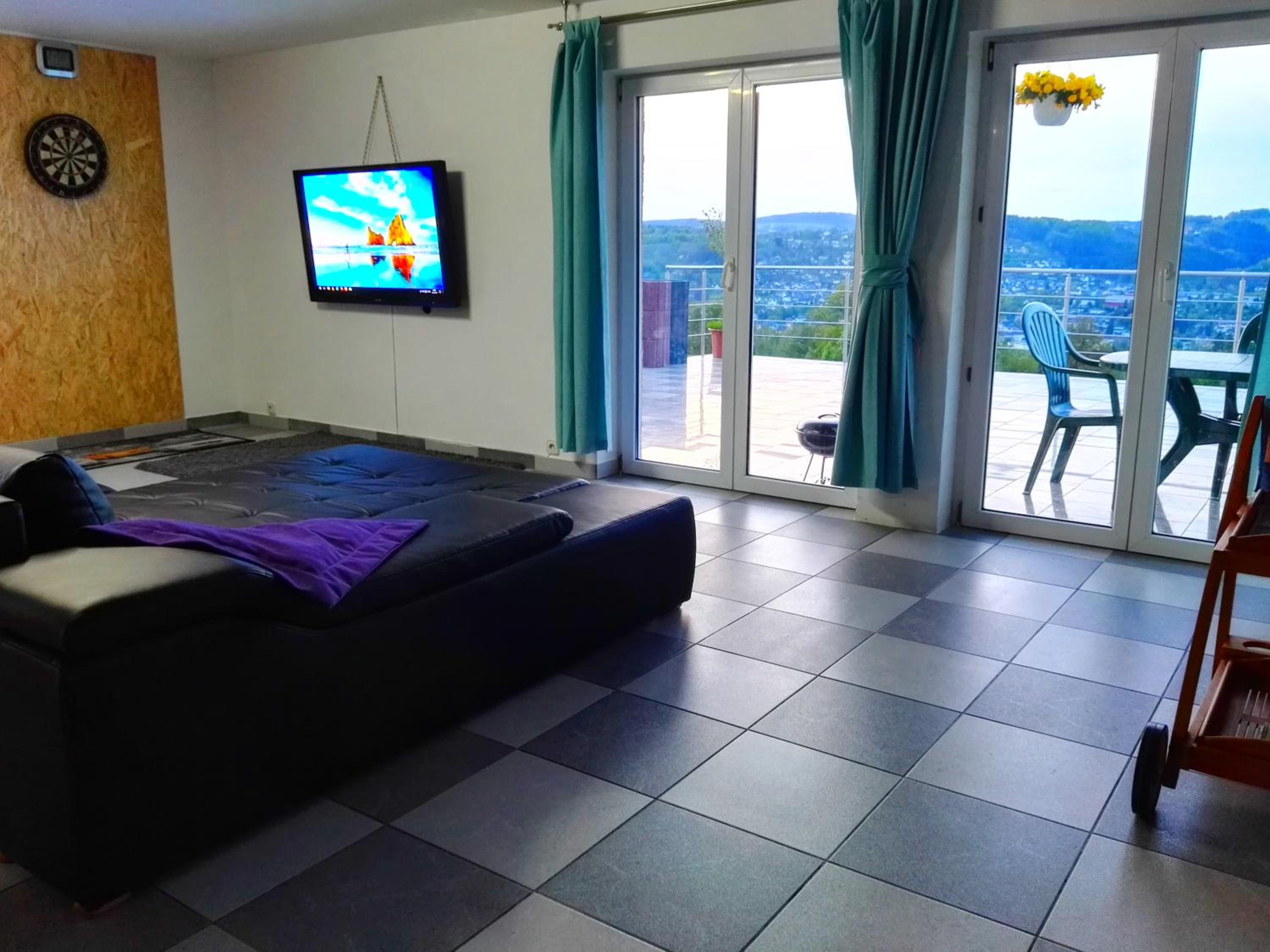 5 Ferienwohnungen nähe Badesee mit Bergblick