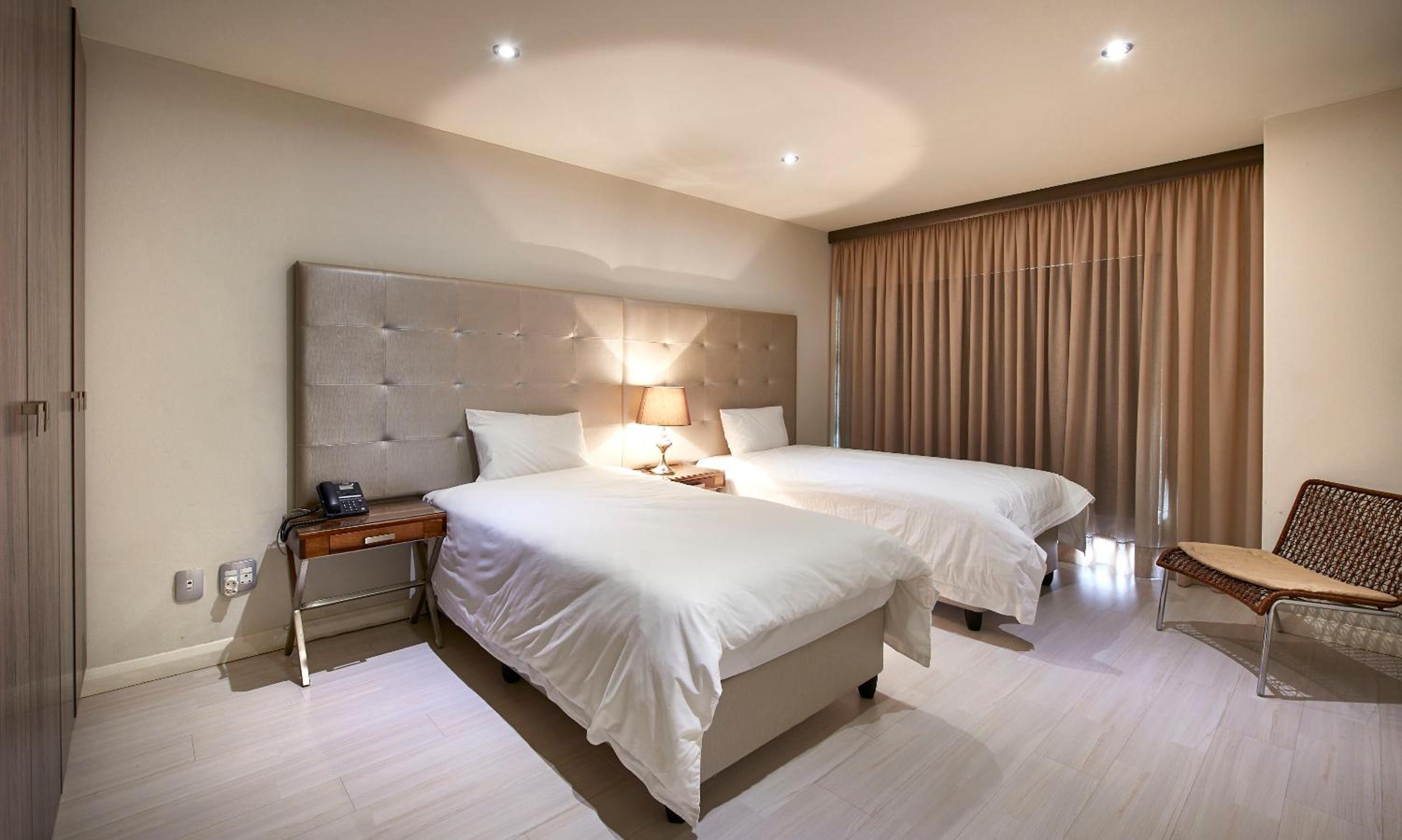 Dynasty Forest Sandown Serviced Apartments & Self Catering Hotel