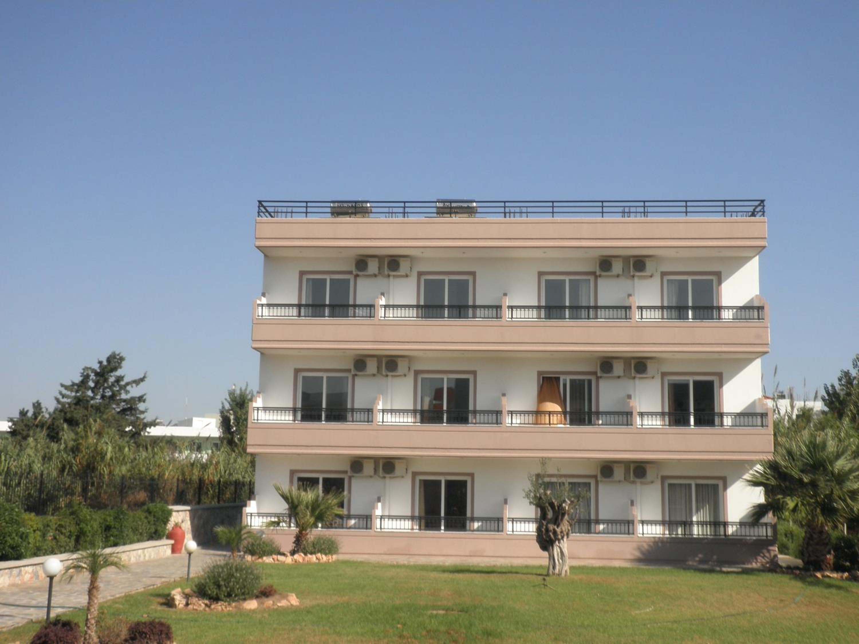 Kostas Studios
