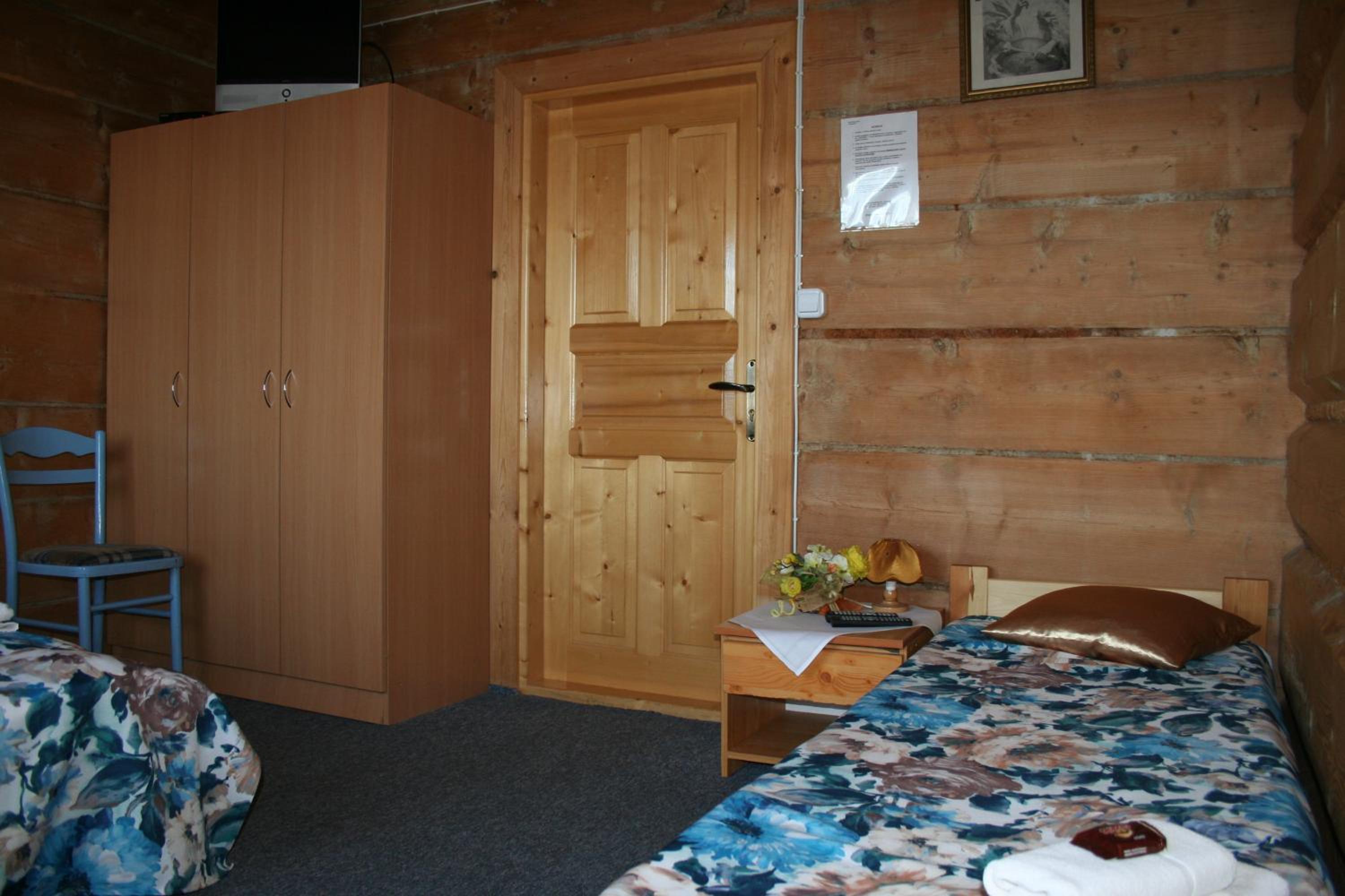 Photo 25