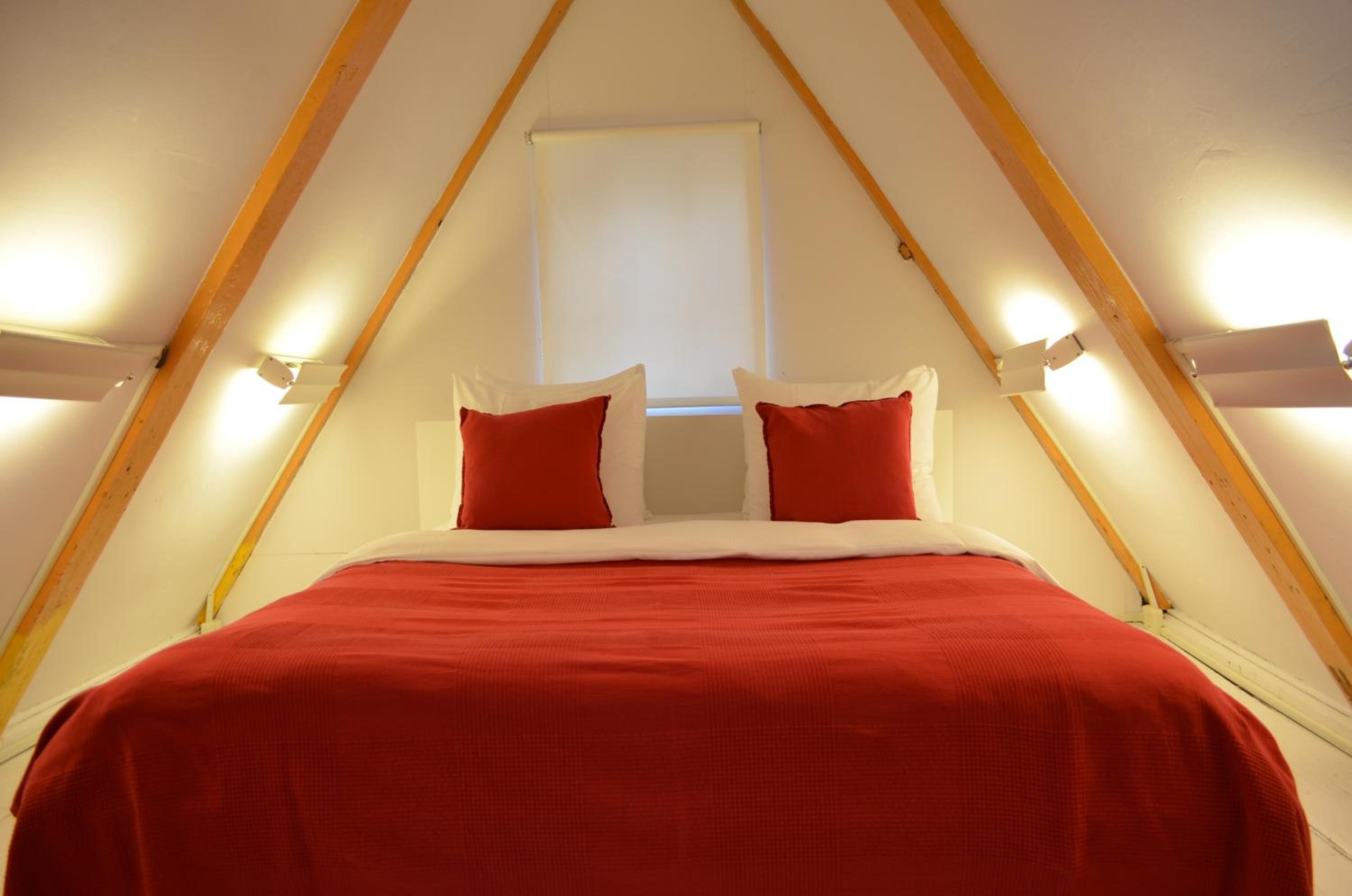Rembrandtplein Bed & Breakfast