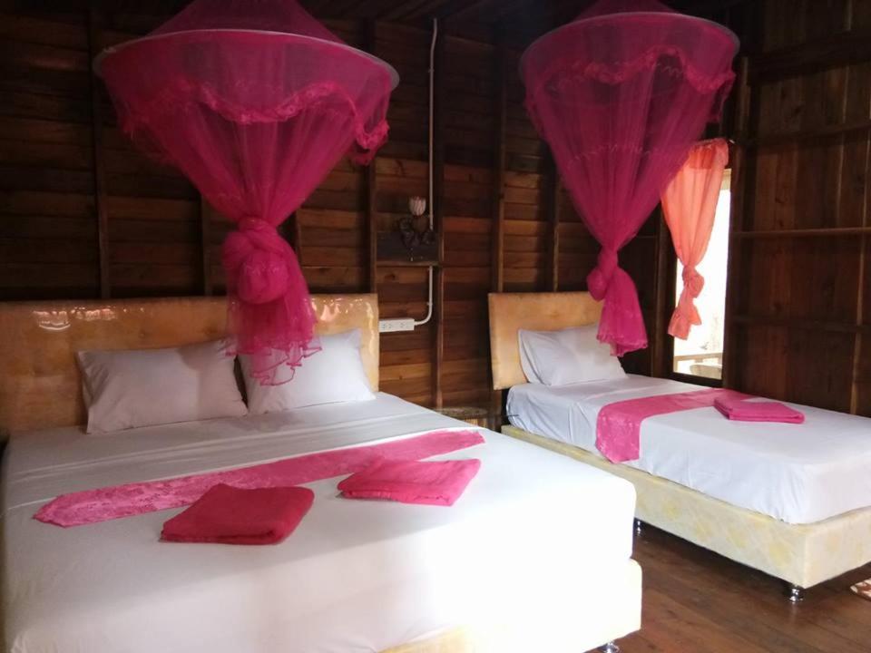 Lanta Maikeaw Bungalow