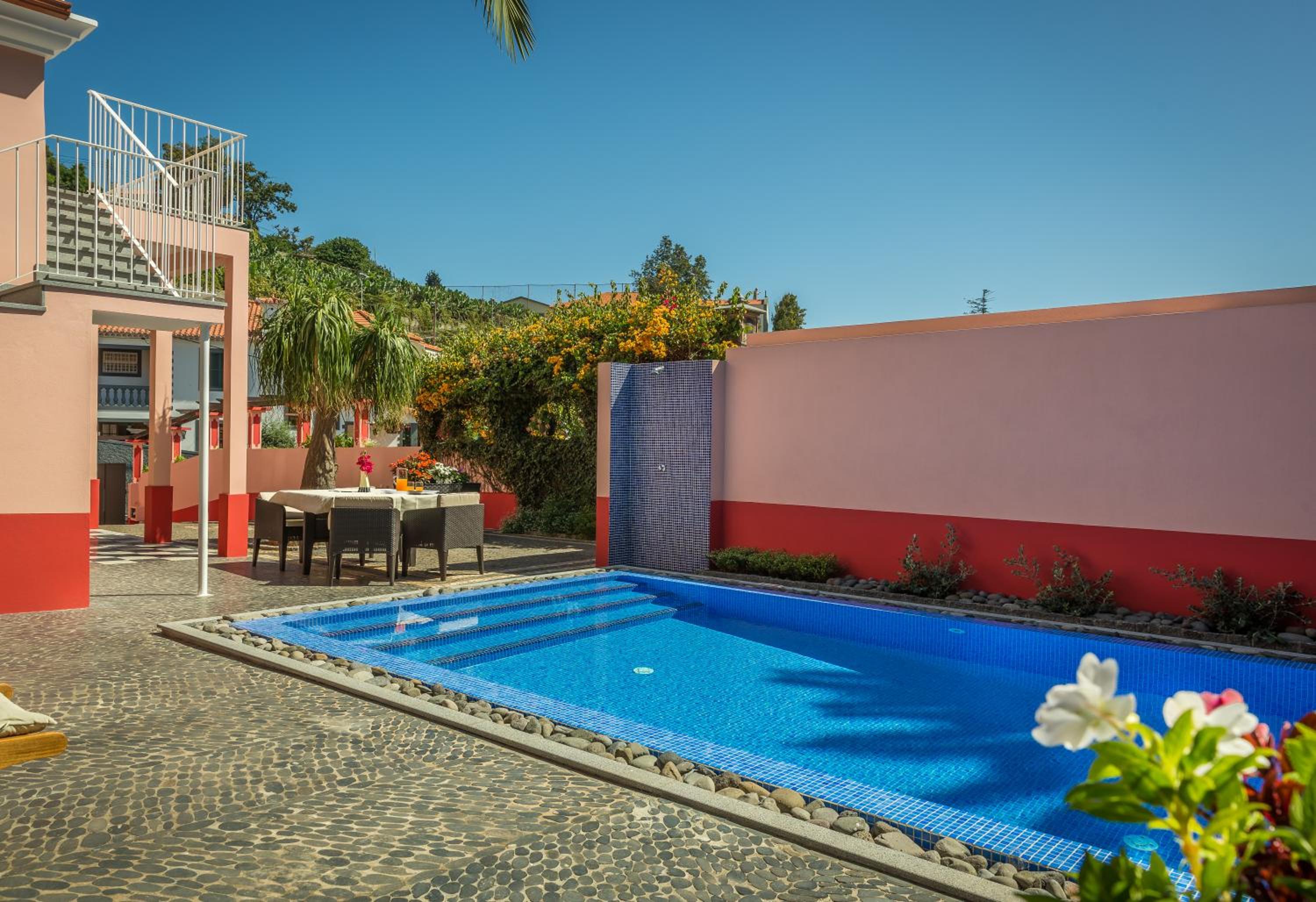 Casa dos Francelhos view 3