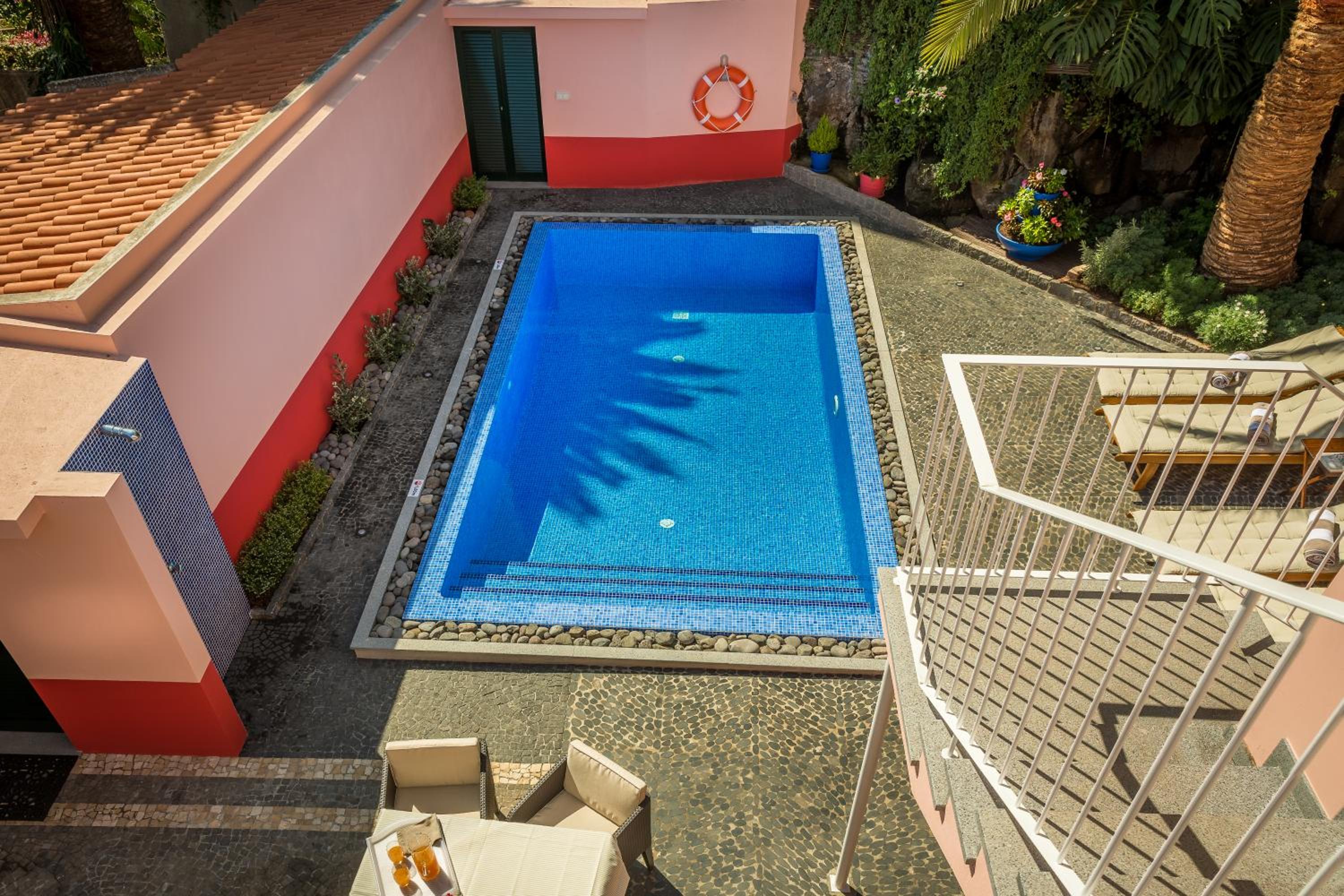 Casa dos Francelhos view 2