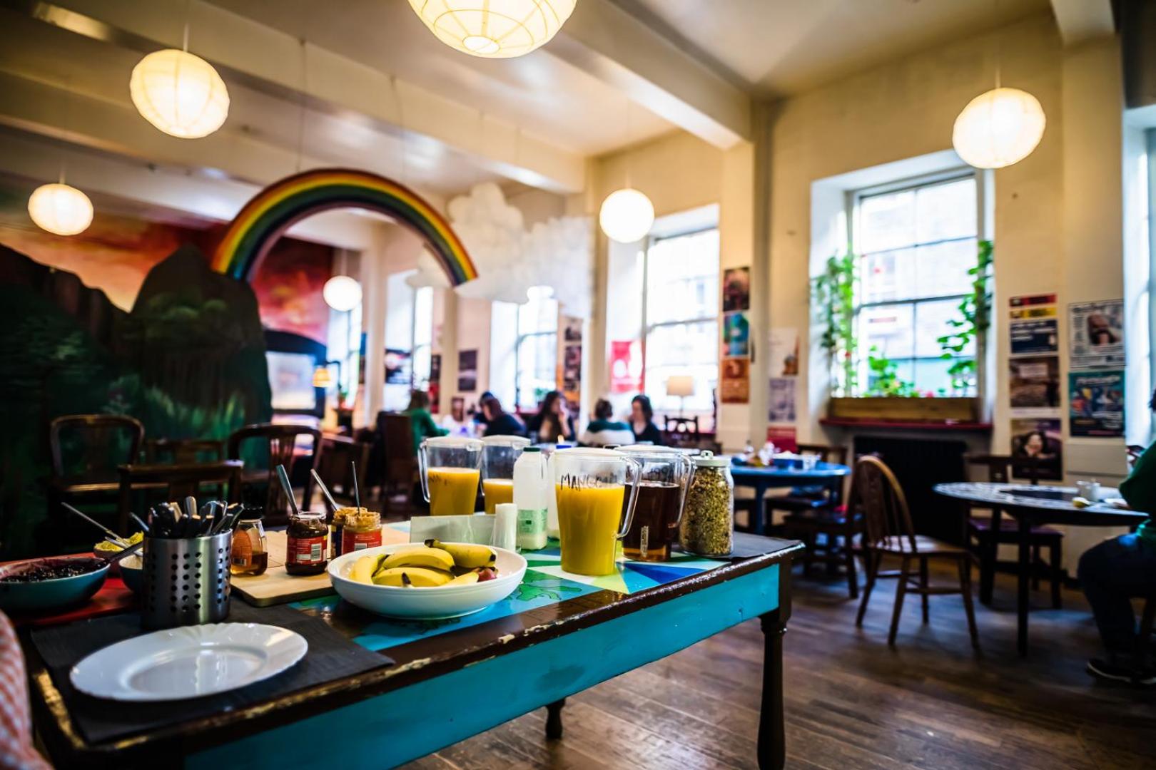 High Street Hostel - Over 18s Only, Backpackers Atmosphere