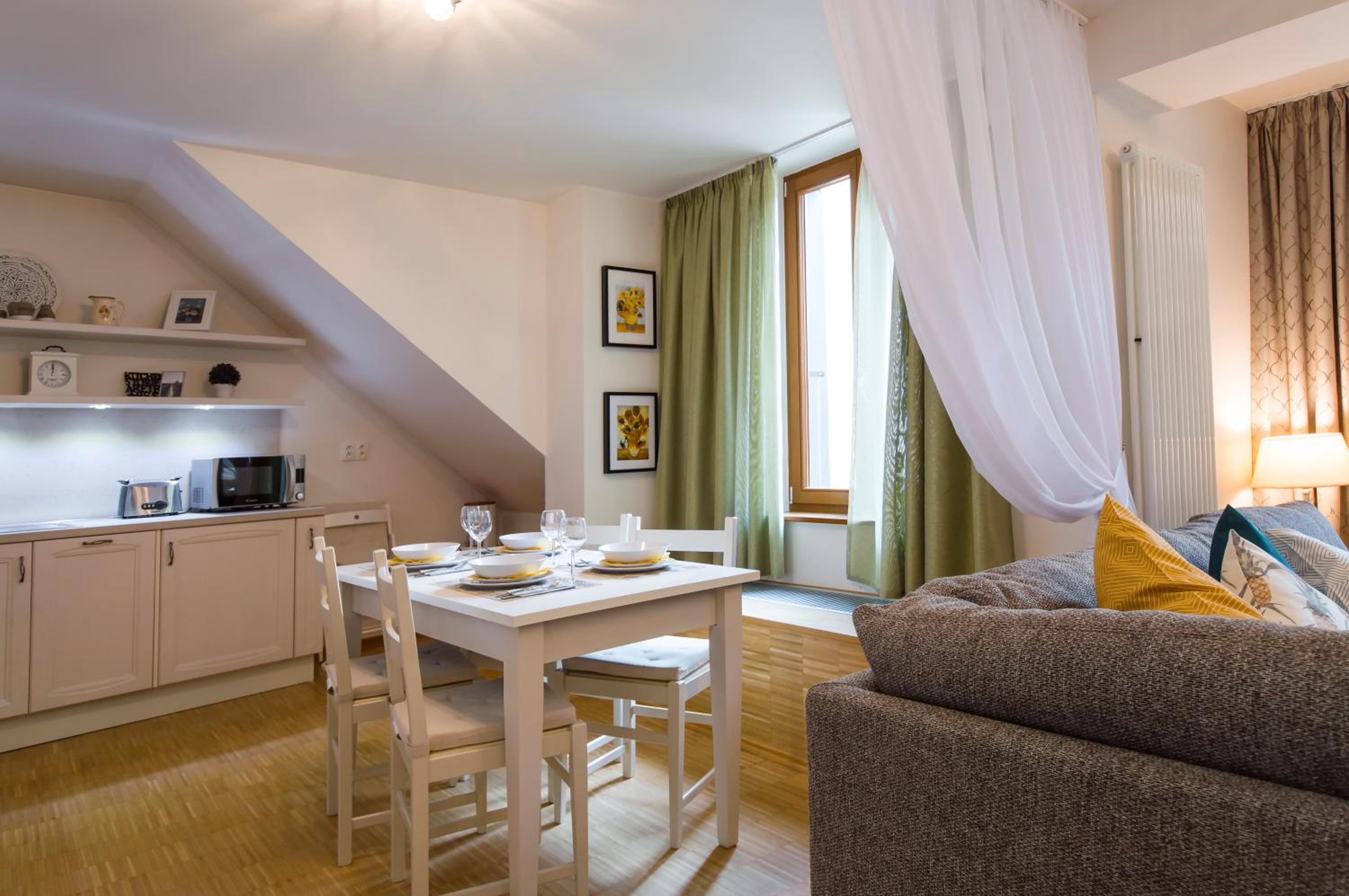 Modern Apartment Charvátova