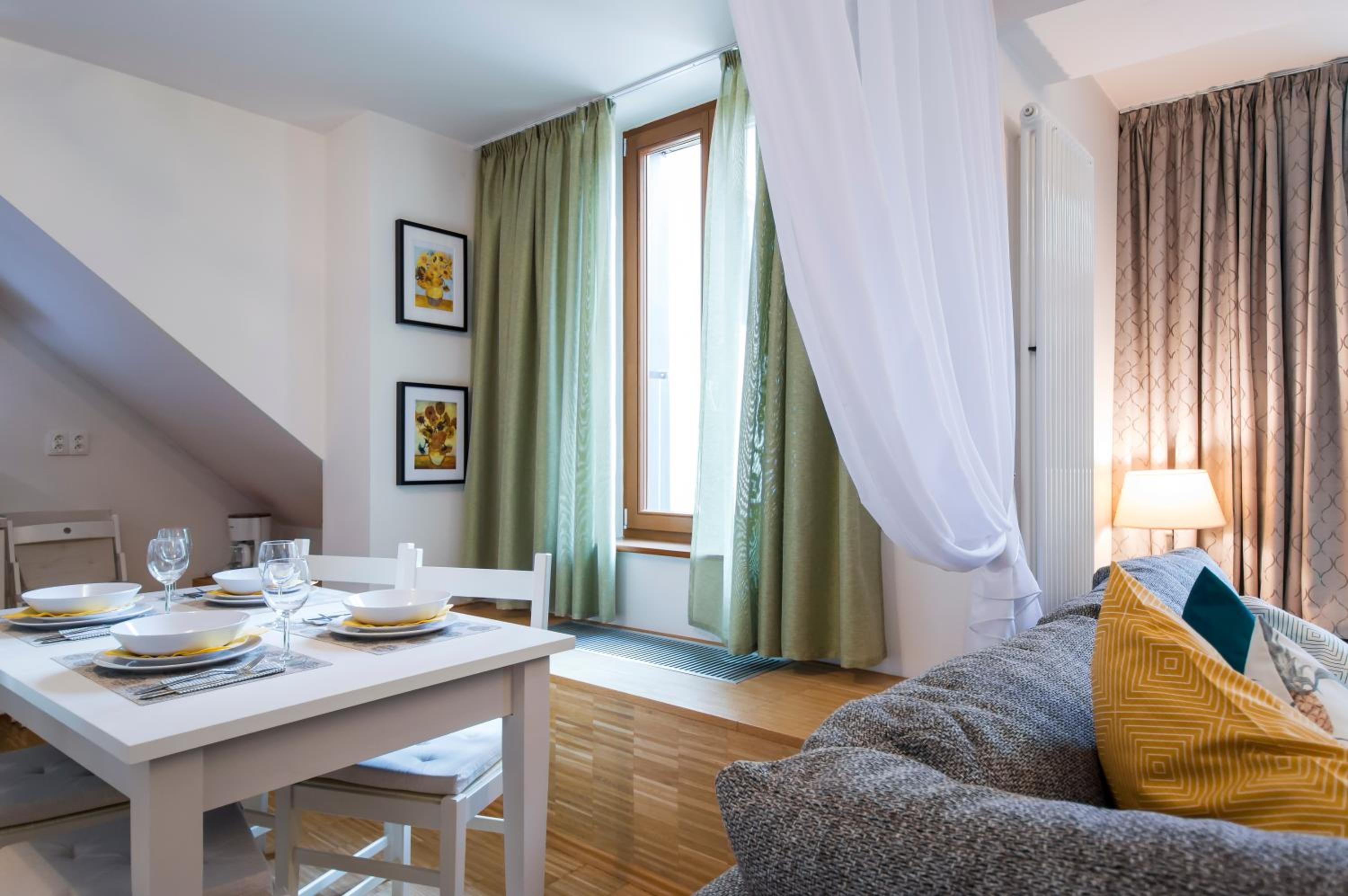 Modern Apartment Charvátova