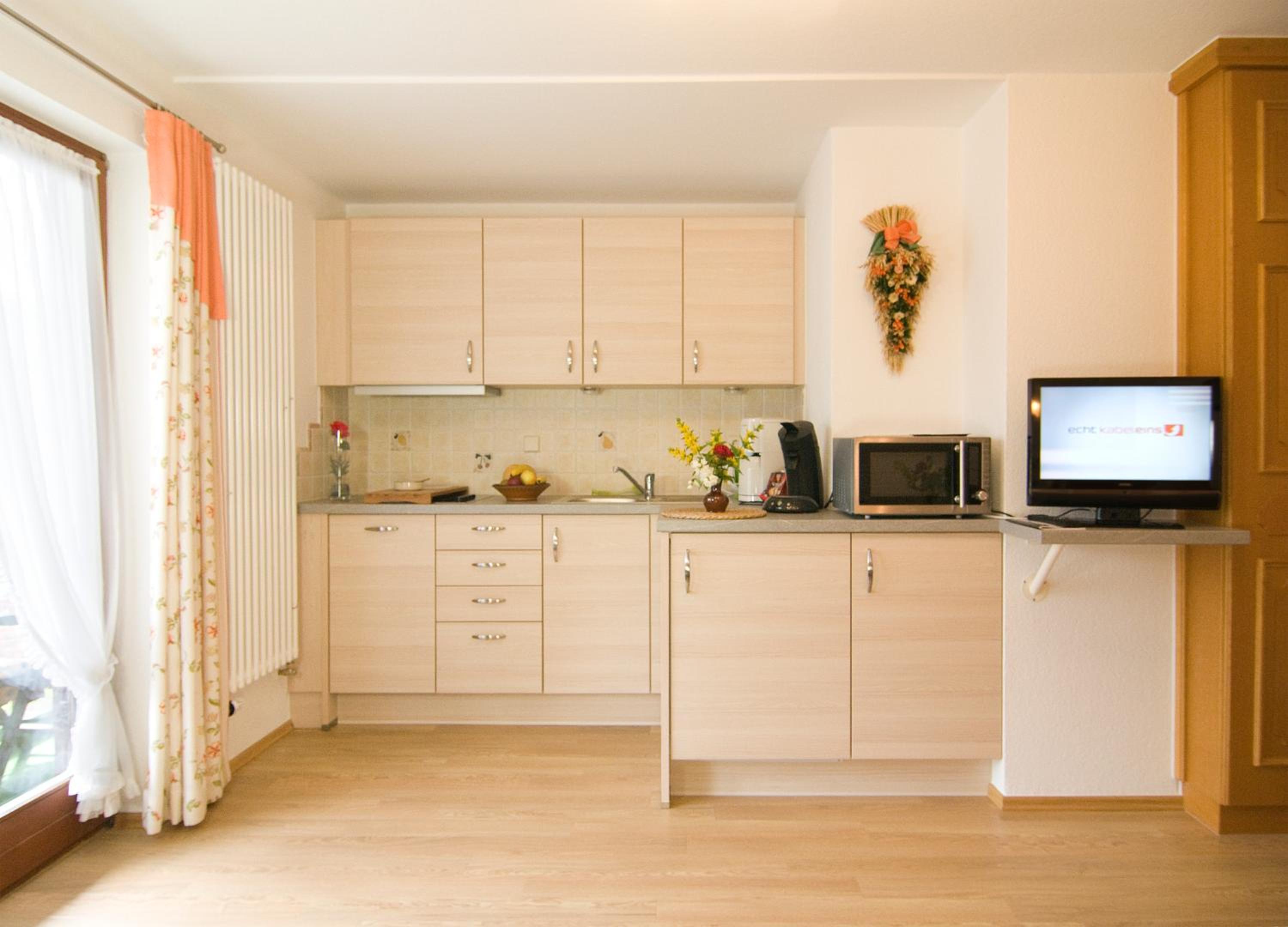 Haus Christl Reit im Winkl, Kostenloser Parkplatz, Spülmaschine, 5 Minuten zum Ortszentrum, ruhige Lage, Wlan