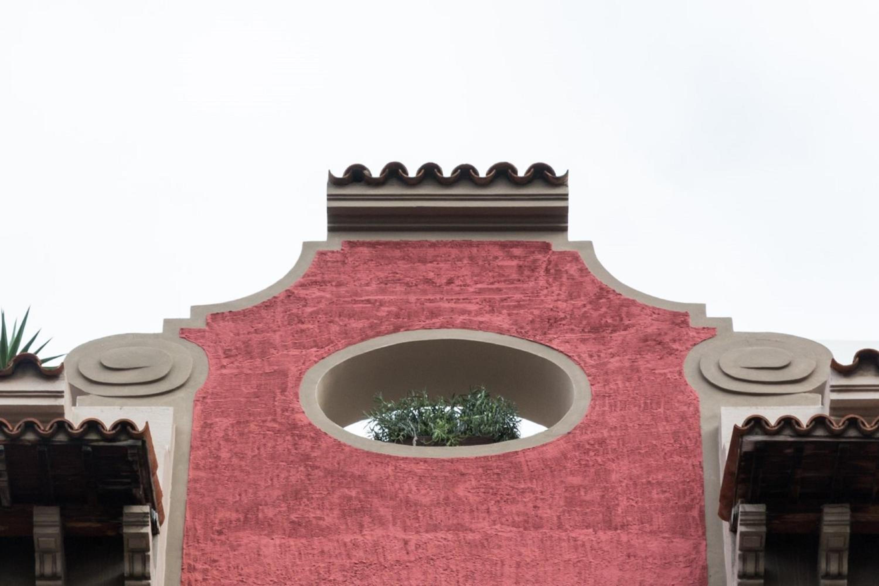 Hotel 200 ROOMS & TERRACE - Image 1