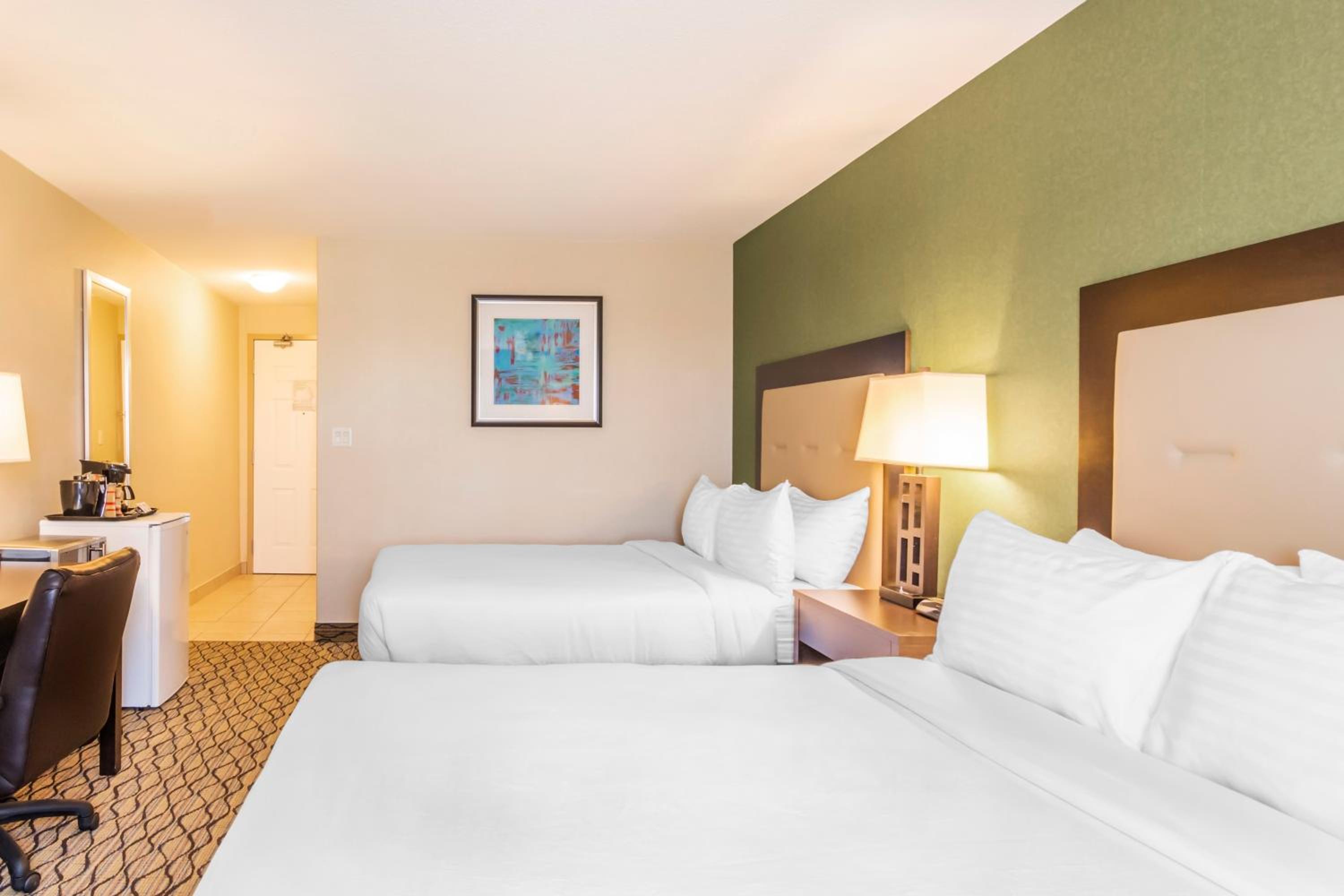Clarion Hotel & Conference Centre Sherwood Park