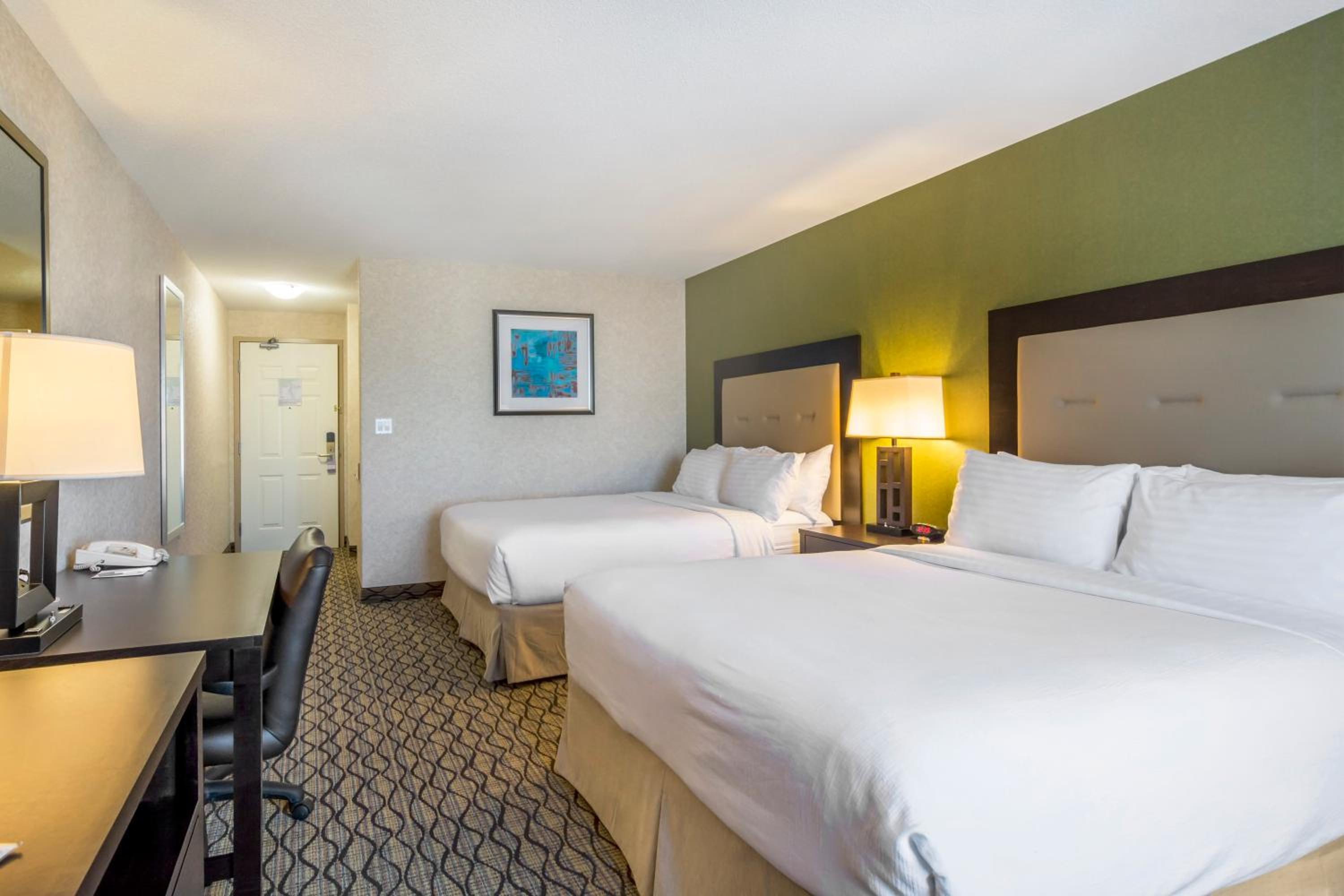 Clarion Hotel & Conference Centre Sherwood Park