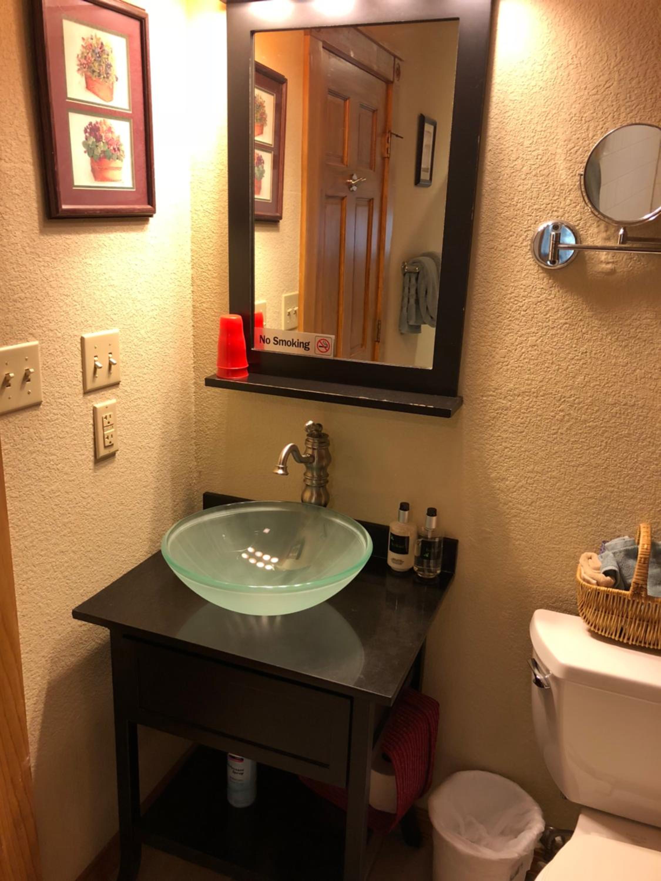 All Seasons Inn