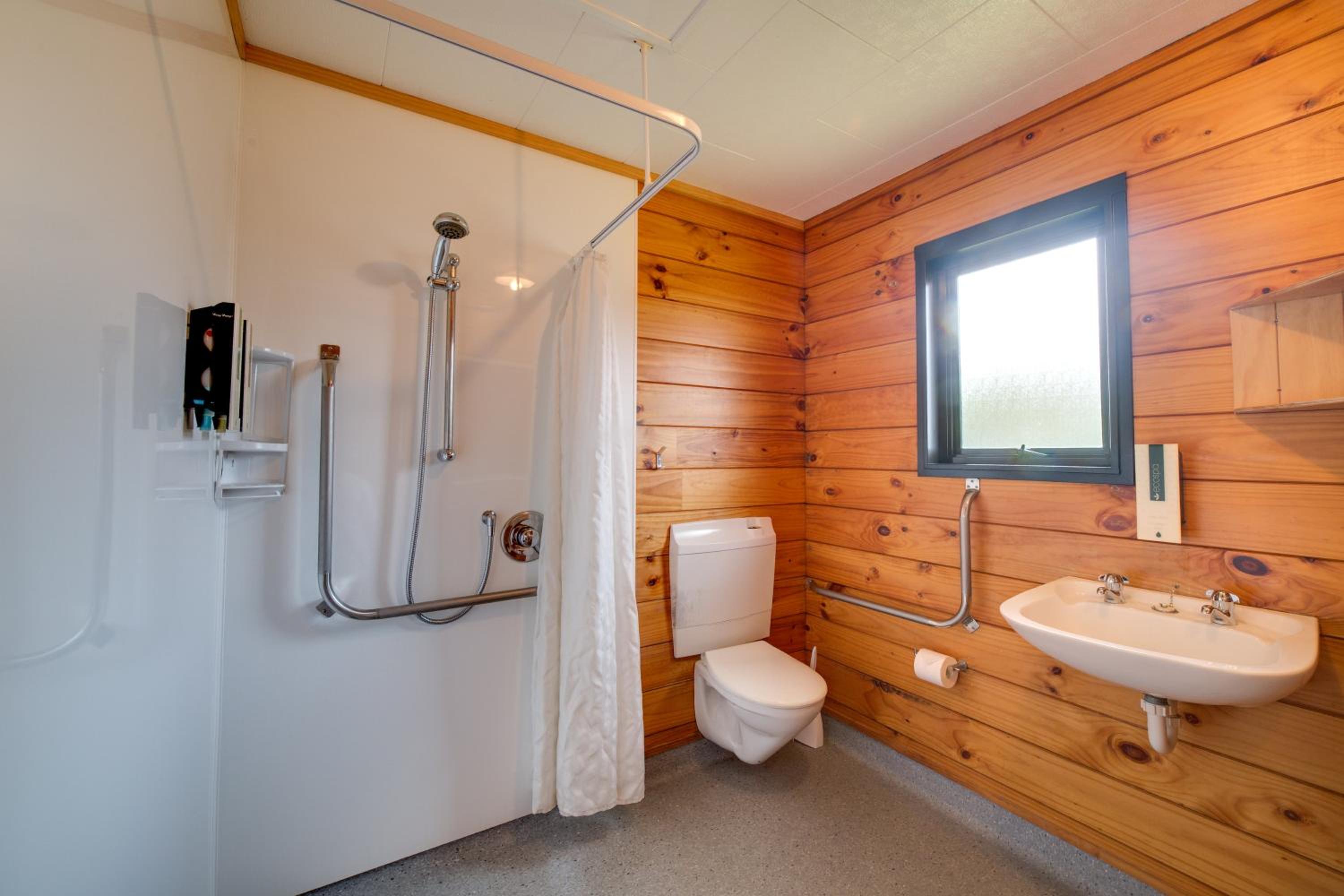 Wellington TOP 10 Holiday Park