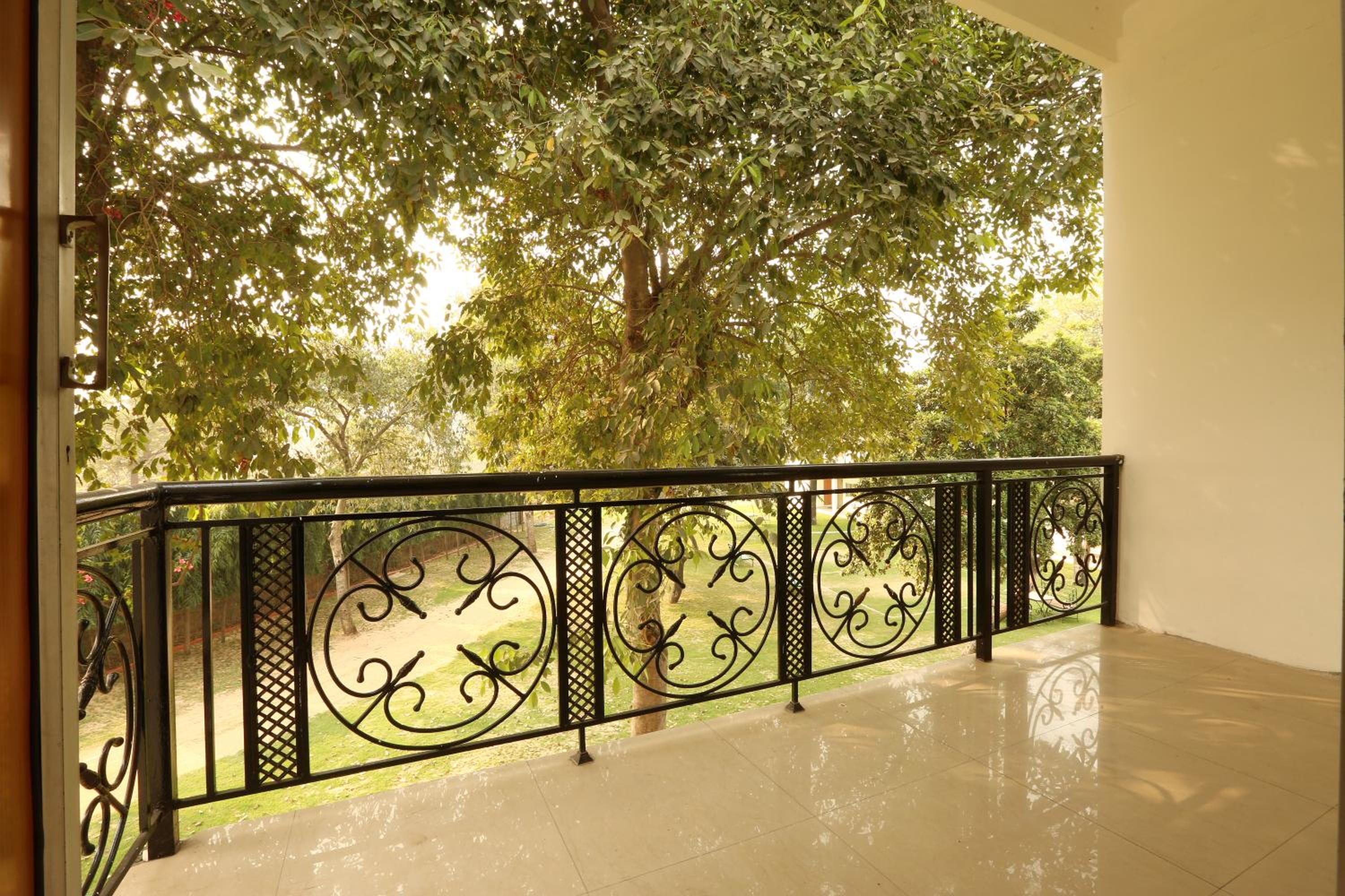 Aapno Ghar Resort & Amusement Park