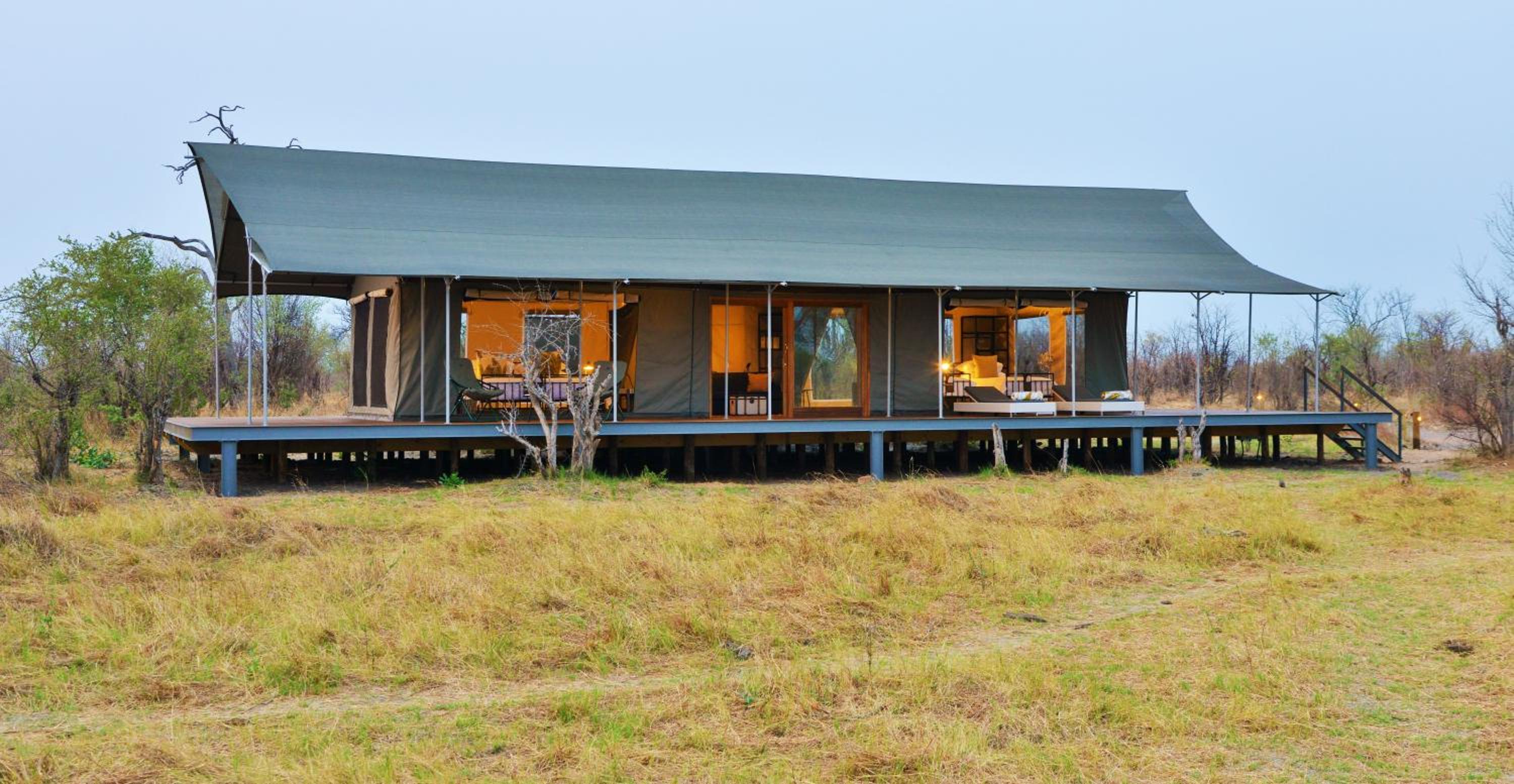 Nogatsaa Pans Chobe Lodge