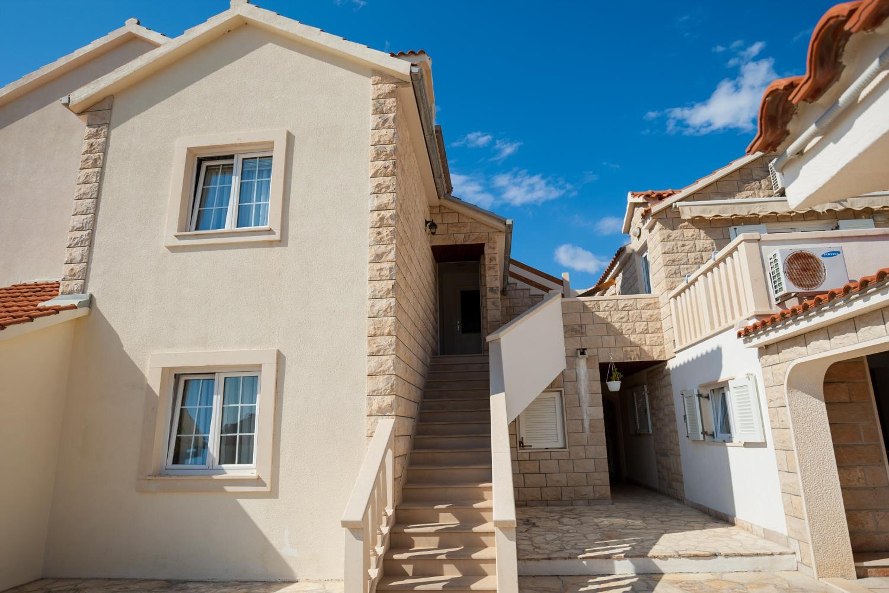 Hotel Villa Livia Apartments - Image 1