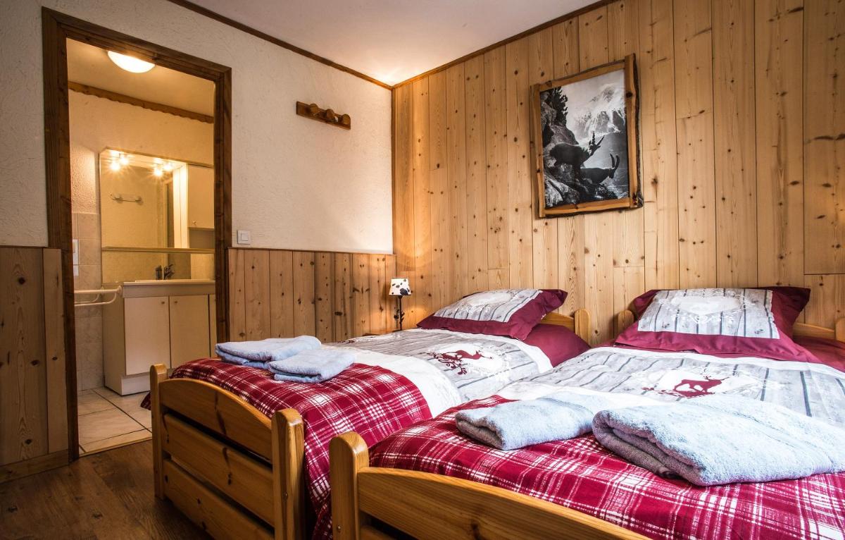 Odalys Chalet Loutantin view 4