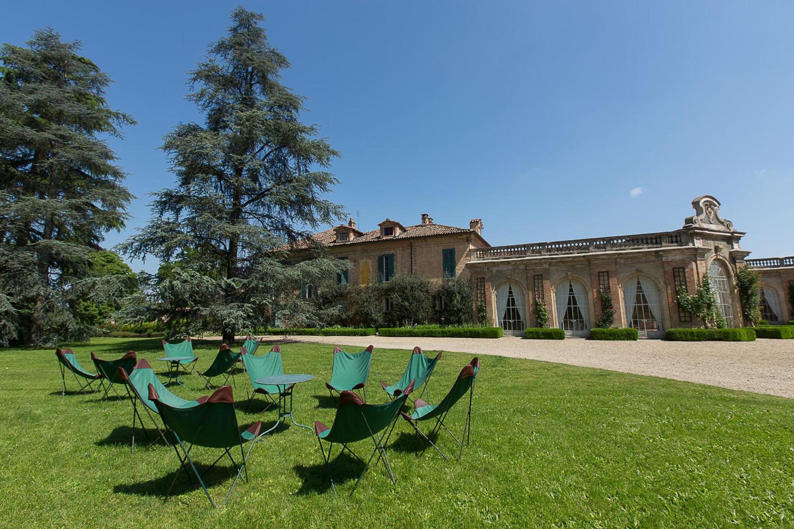 Marchesi Alfieri - Cantine e Ospitalità