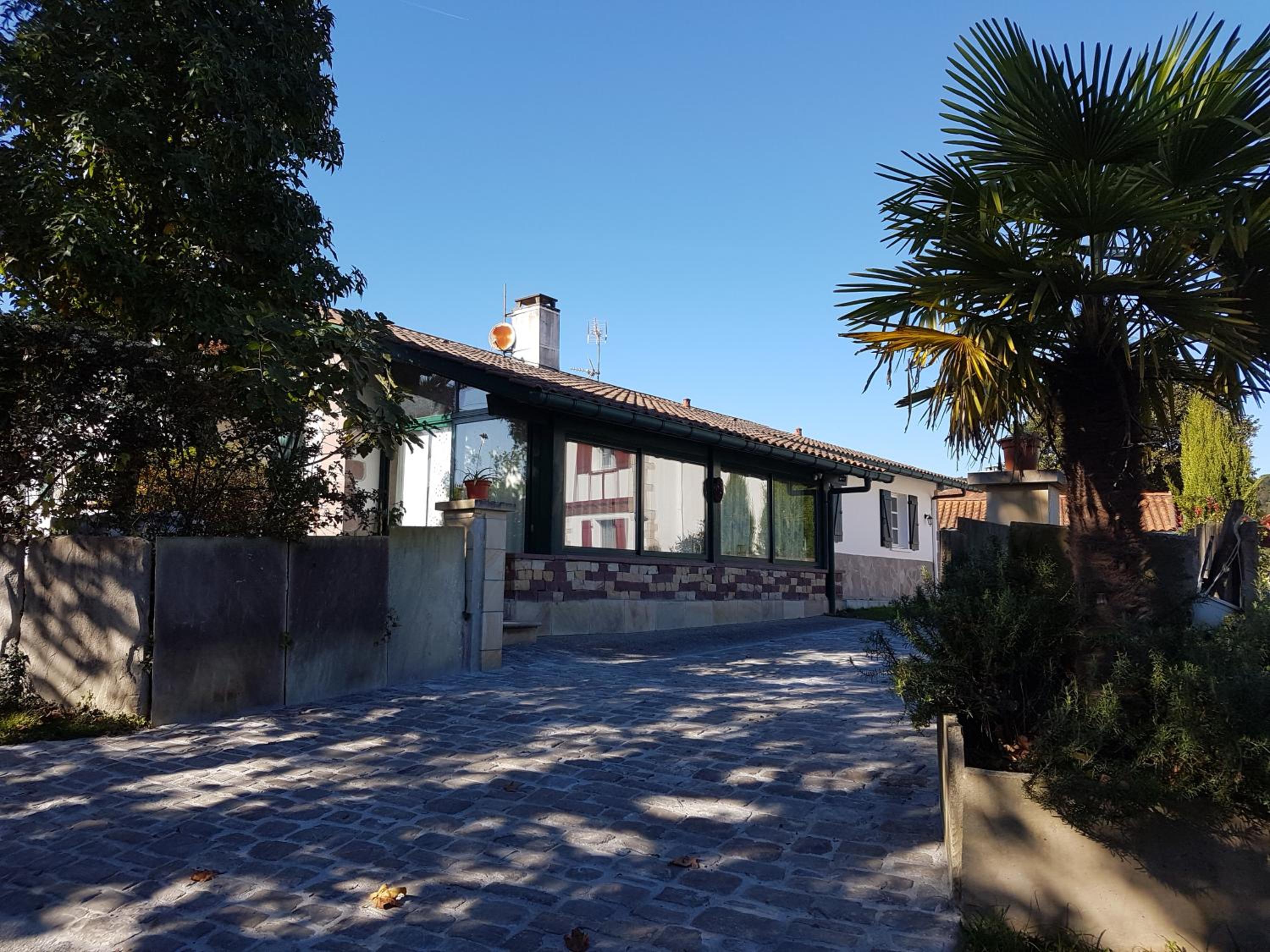 Photo 19