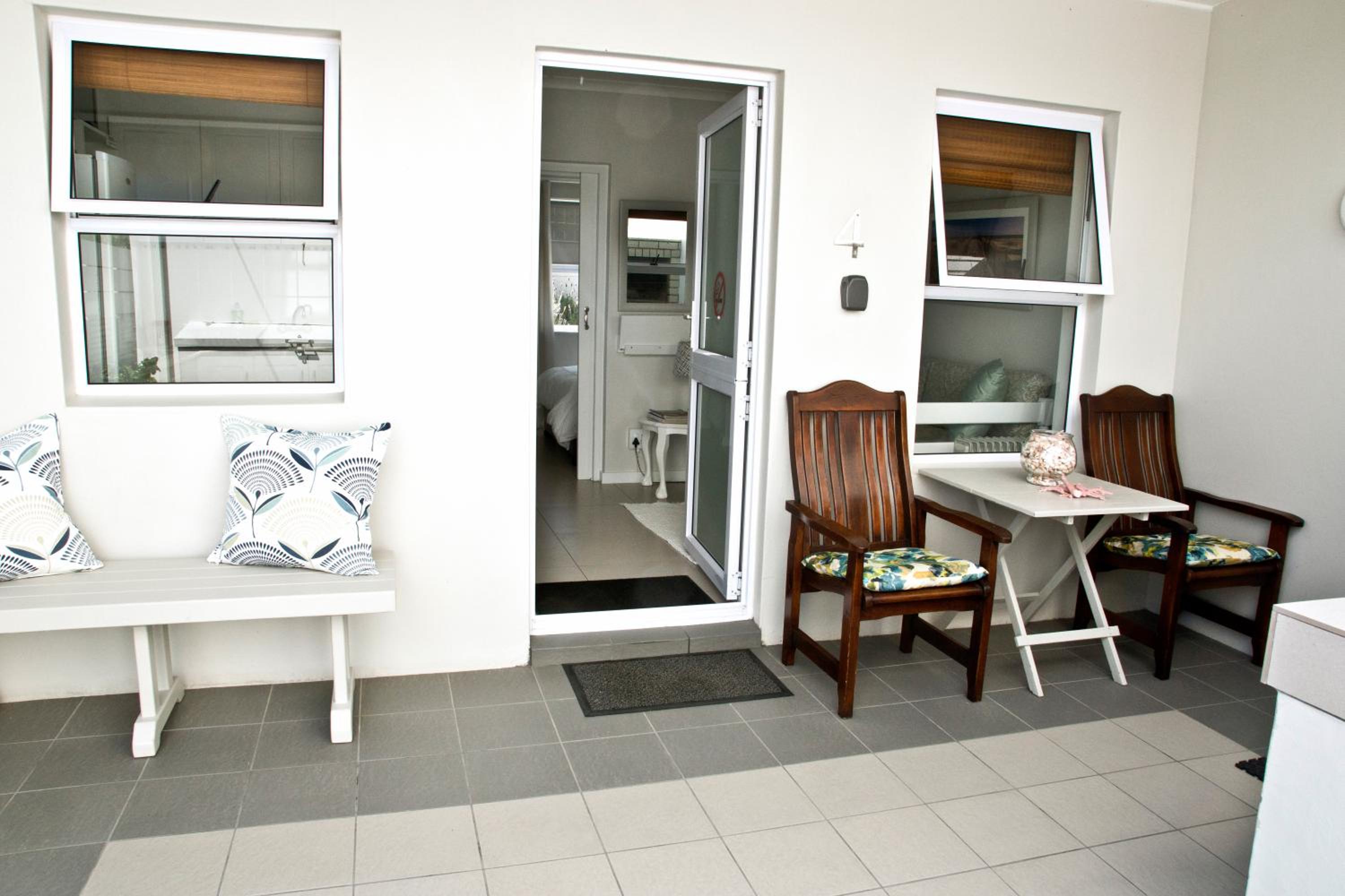 South Point Guest Lodge