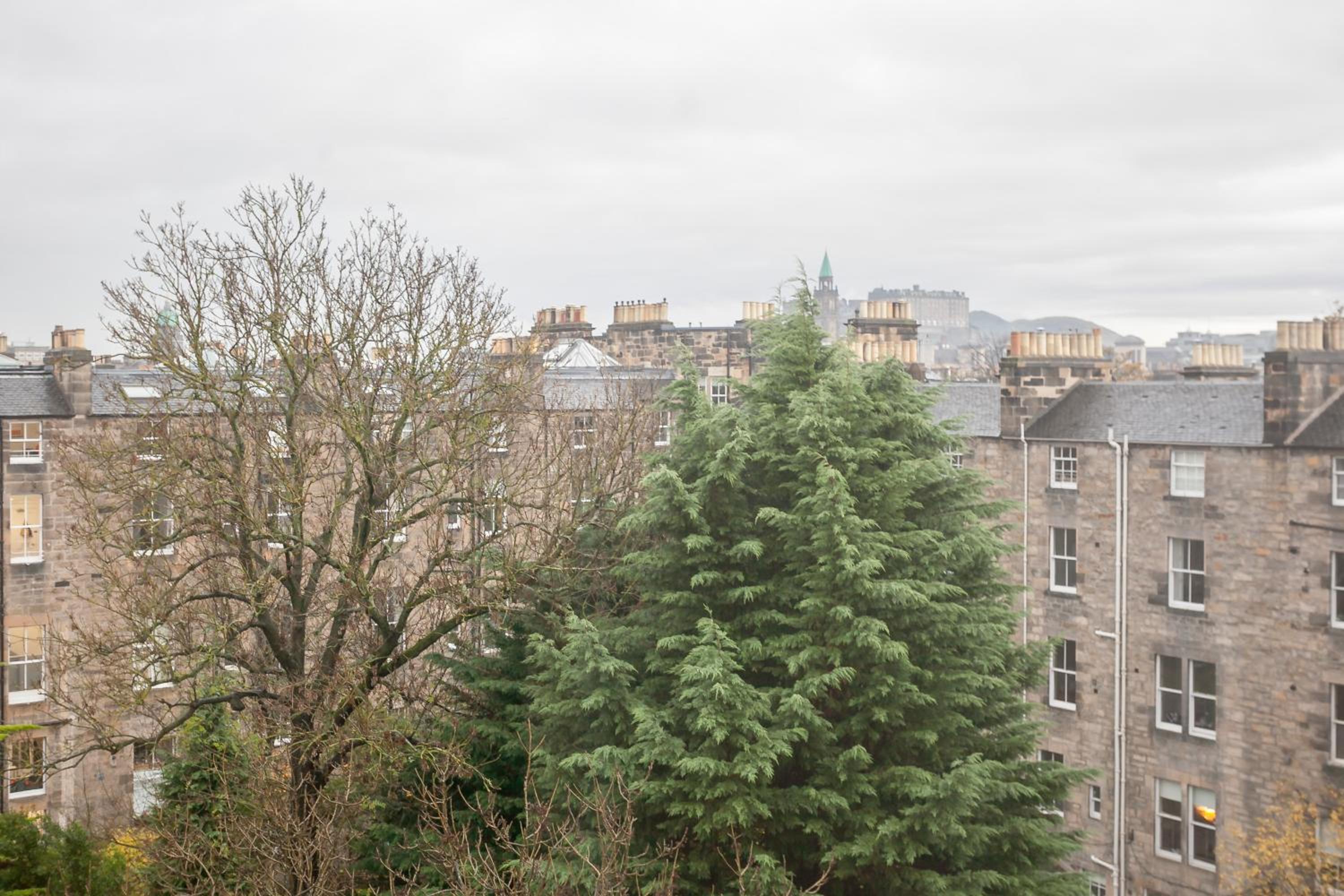 Revolver Edinburgh photo 16 of 89
