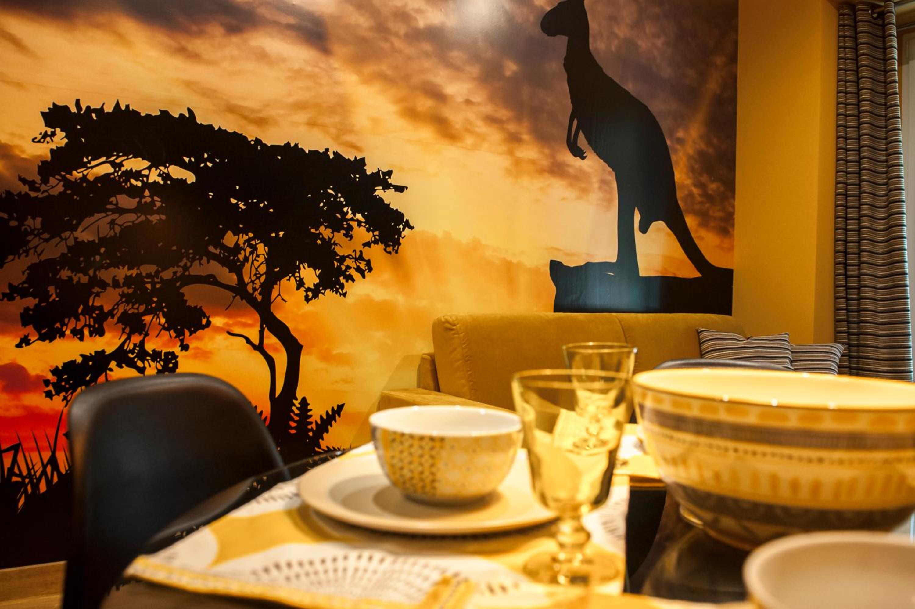 dining