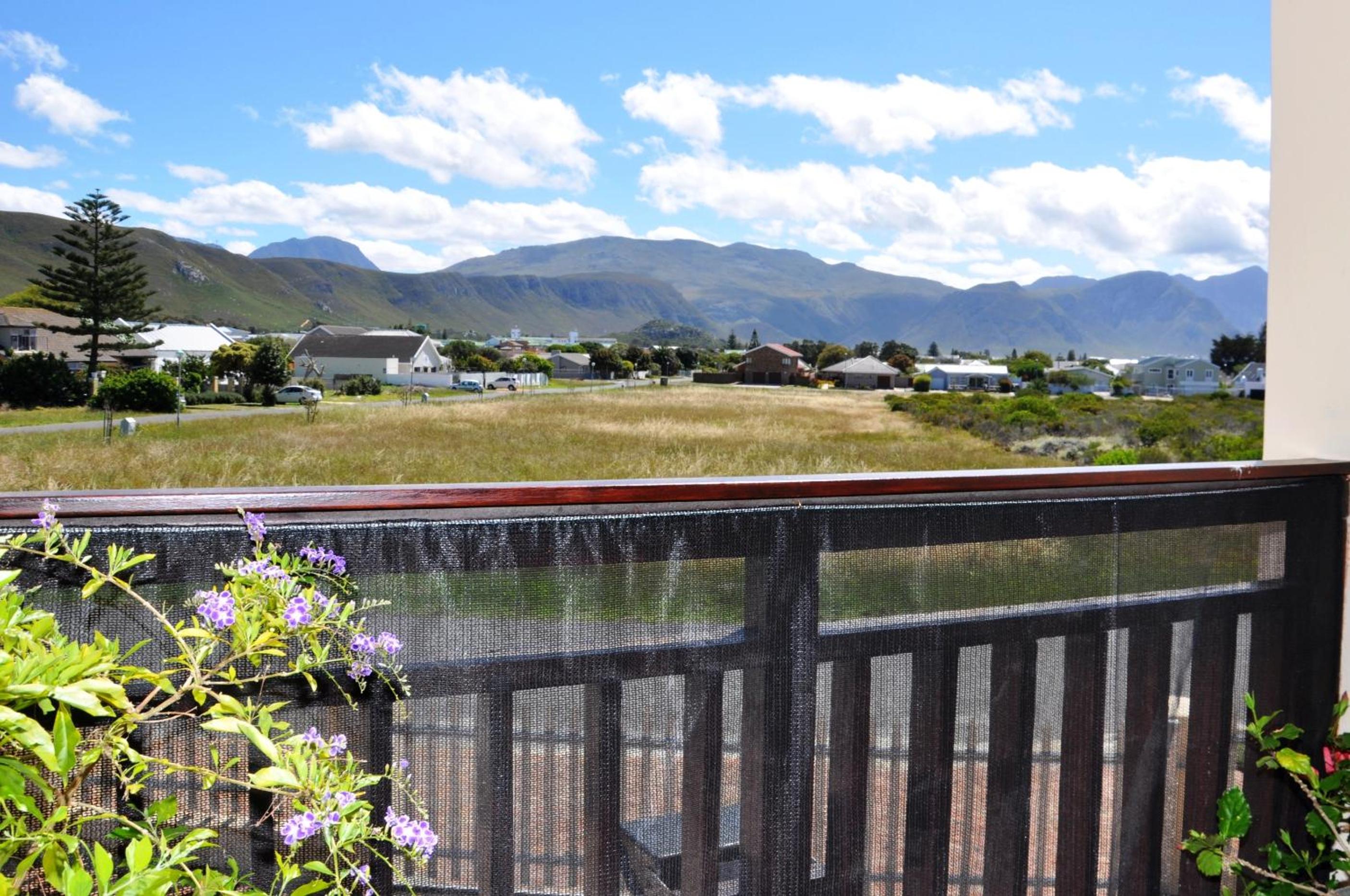 Hermanus AT HOME