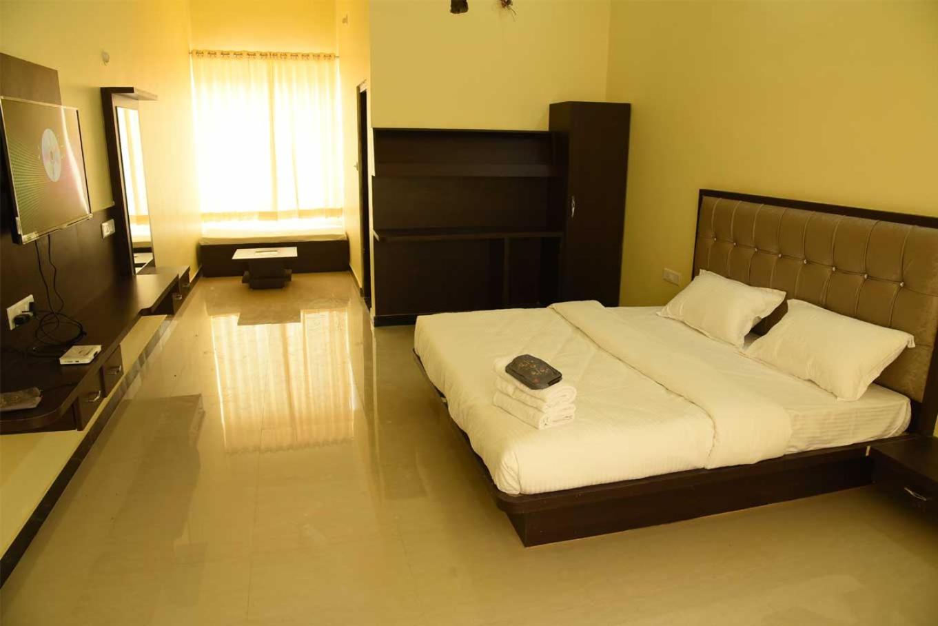 Chitrakoot Garden and Resorts