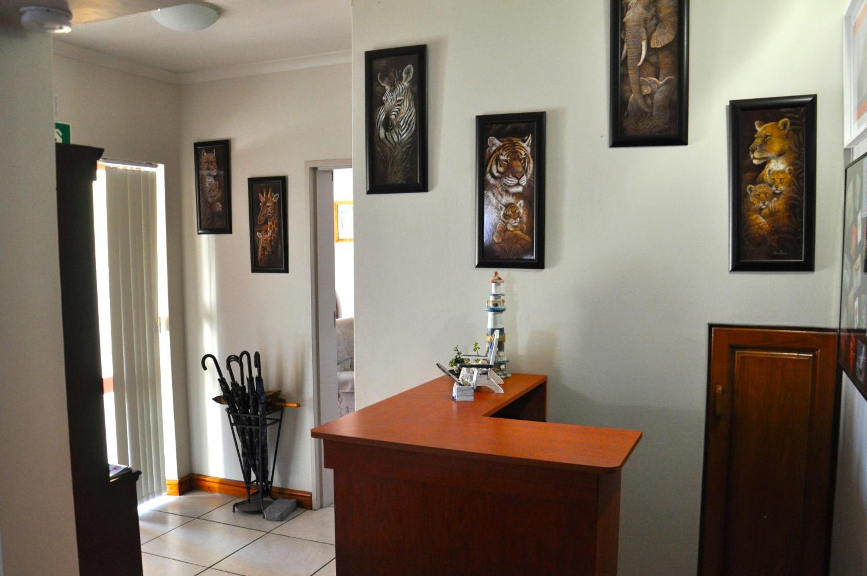 Hermanus AT HOME