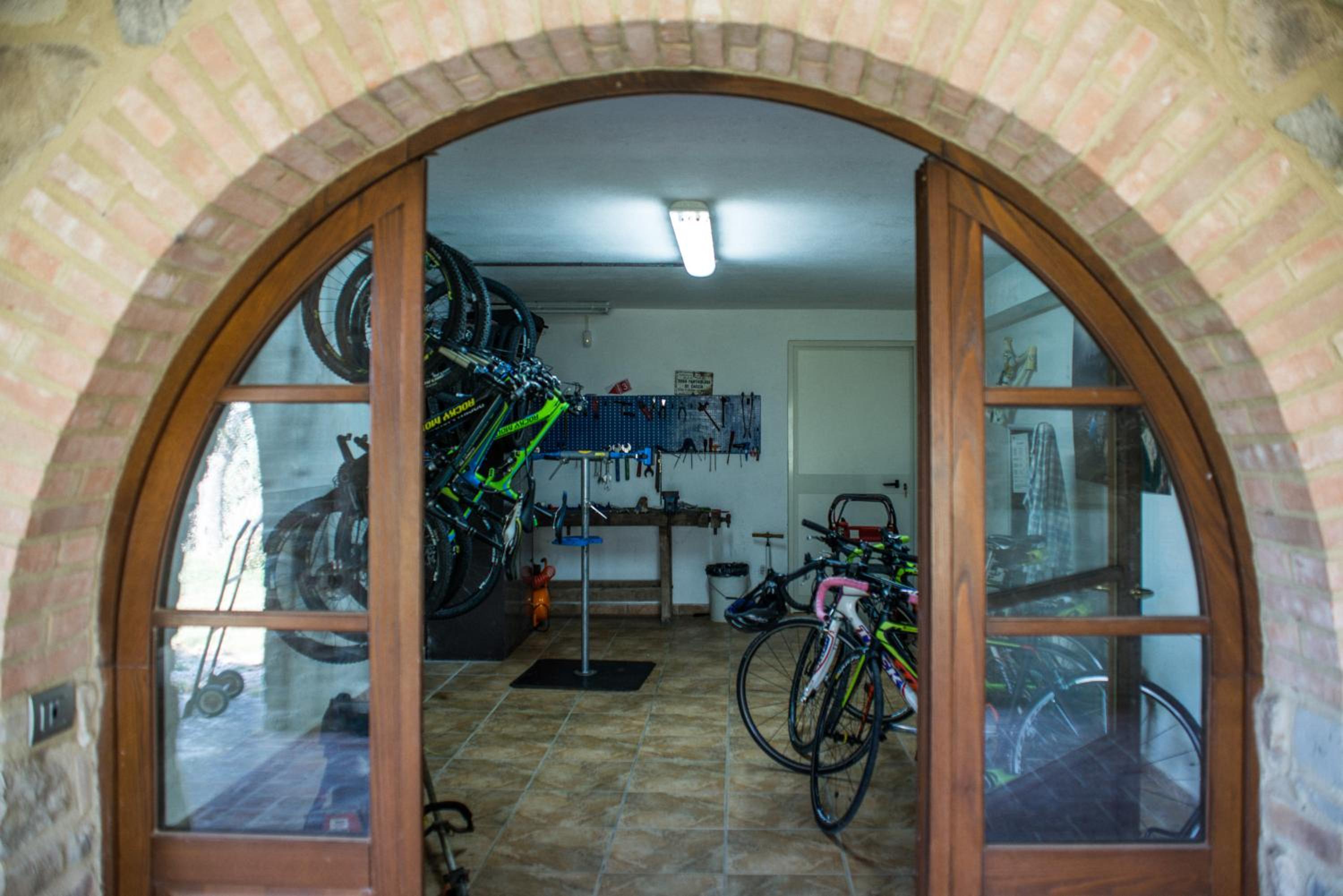 Photo 13