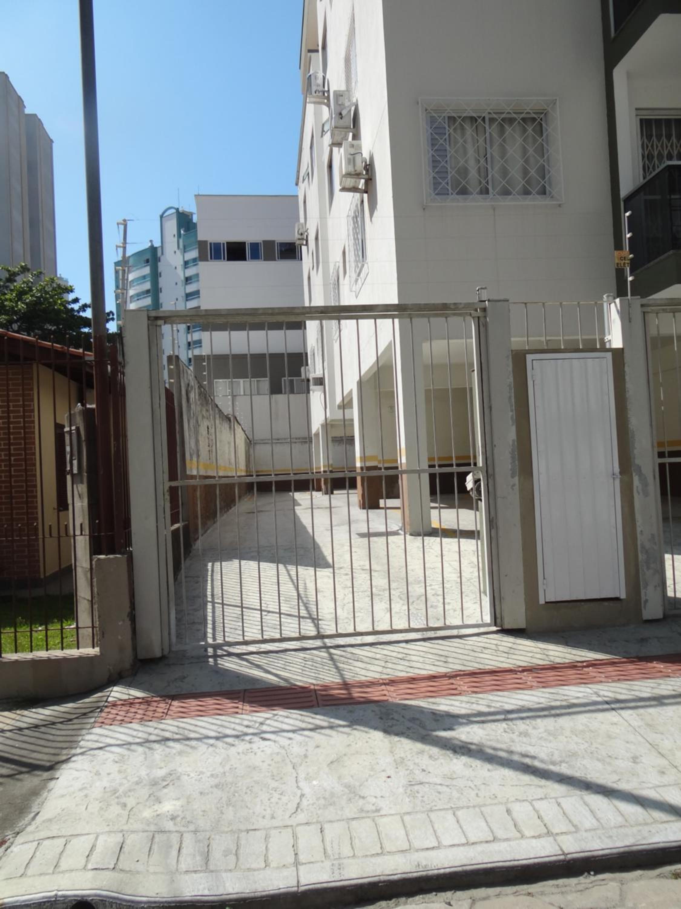 Apto Particular em Balneário view 5