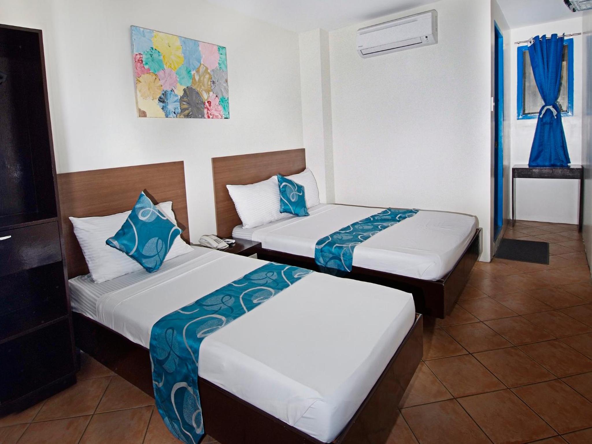 Skyblue Hotel