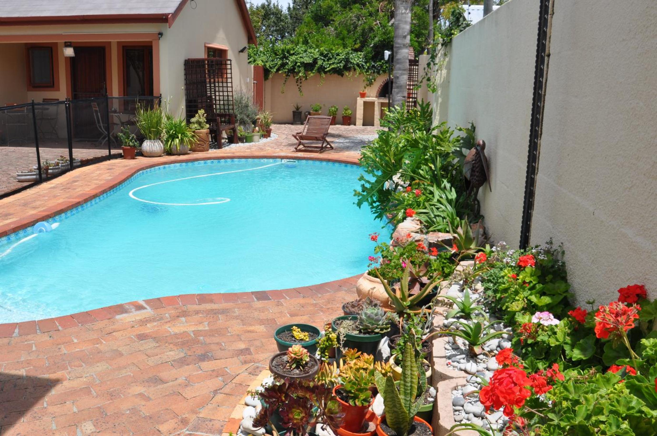 Hermanus AT HOME